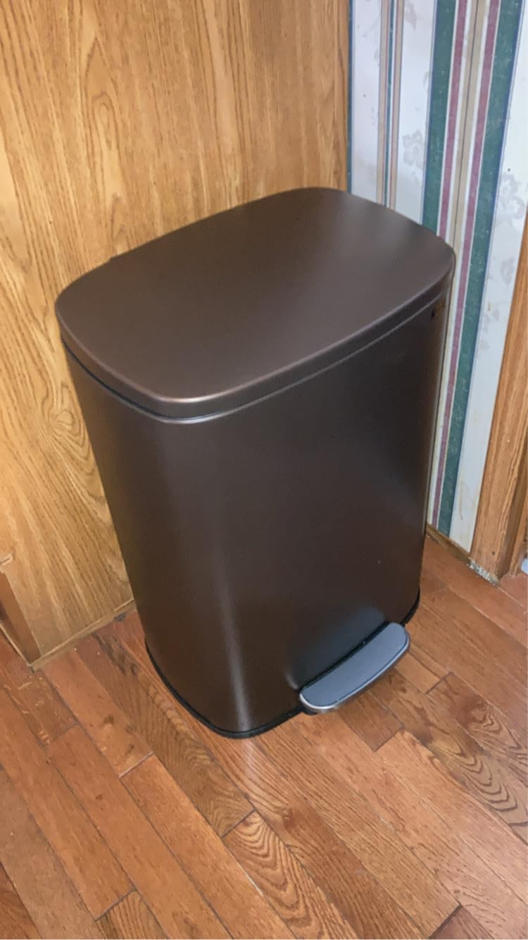 Garvee Step-on Stainless Steel Kitchen Trash Can - 13 Gal / 50 L Large Capacity, Rustproof Metal Garbage Bin with Soft Close Lid, Removable Inner Bucket & Rear Handle customer photo 2