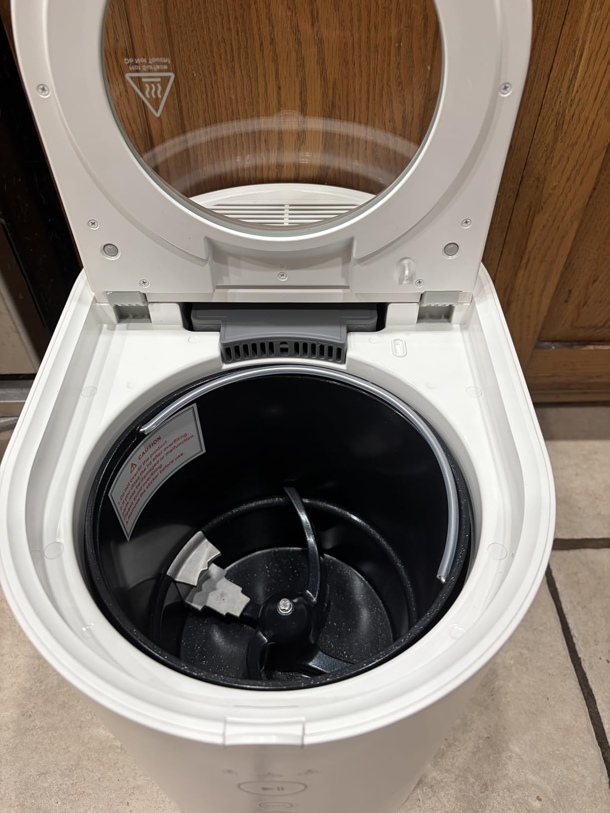 OK-255 Electric Composter for Kitchen, 5.5L Large Smart Countertop Compost Bin, Odorless, Quiet, Easy Clean, Turn Food Waste into Fertilizer, 2026 New Indoor Food Waste Compost Machine, White customer photo 2
