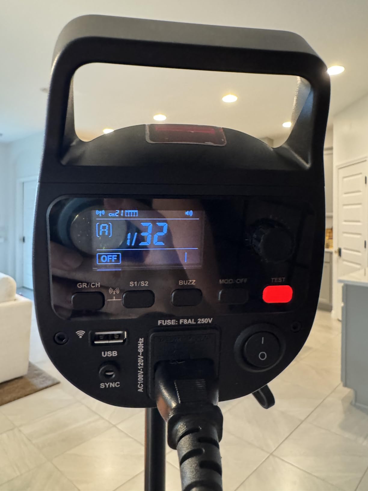 GODOX SK400IIIV (2026 Upgrade) Studio Strobe Light 400Ws GN65, 0.1-1.5s Recycle Time, Bowens Mount, LED Modeling Lamp, 2.4G Wireless Flash for Studio Product Photography, Portraits, Wedding Shoots customer photo 2