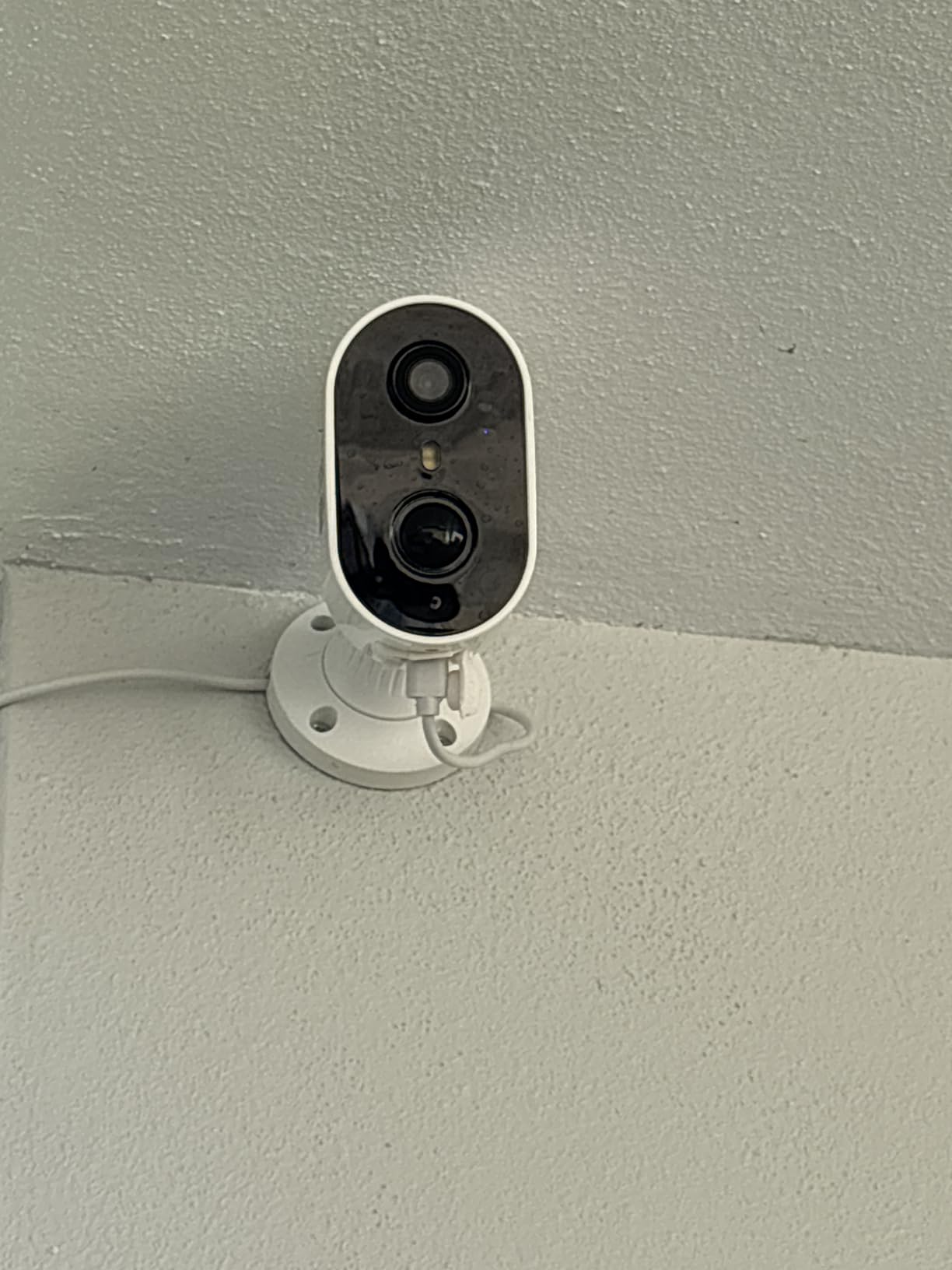 aosu 2K Solar Security Cameras Wireless Outdoor System, 4-Cam-Kit with AI Human Detection, Cross-Camera Tracking, Full Color Night Vision customer photo 1
