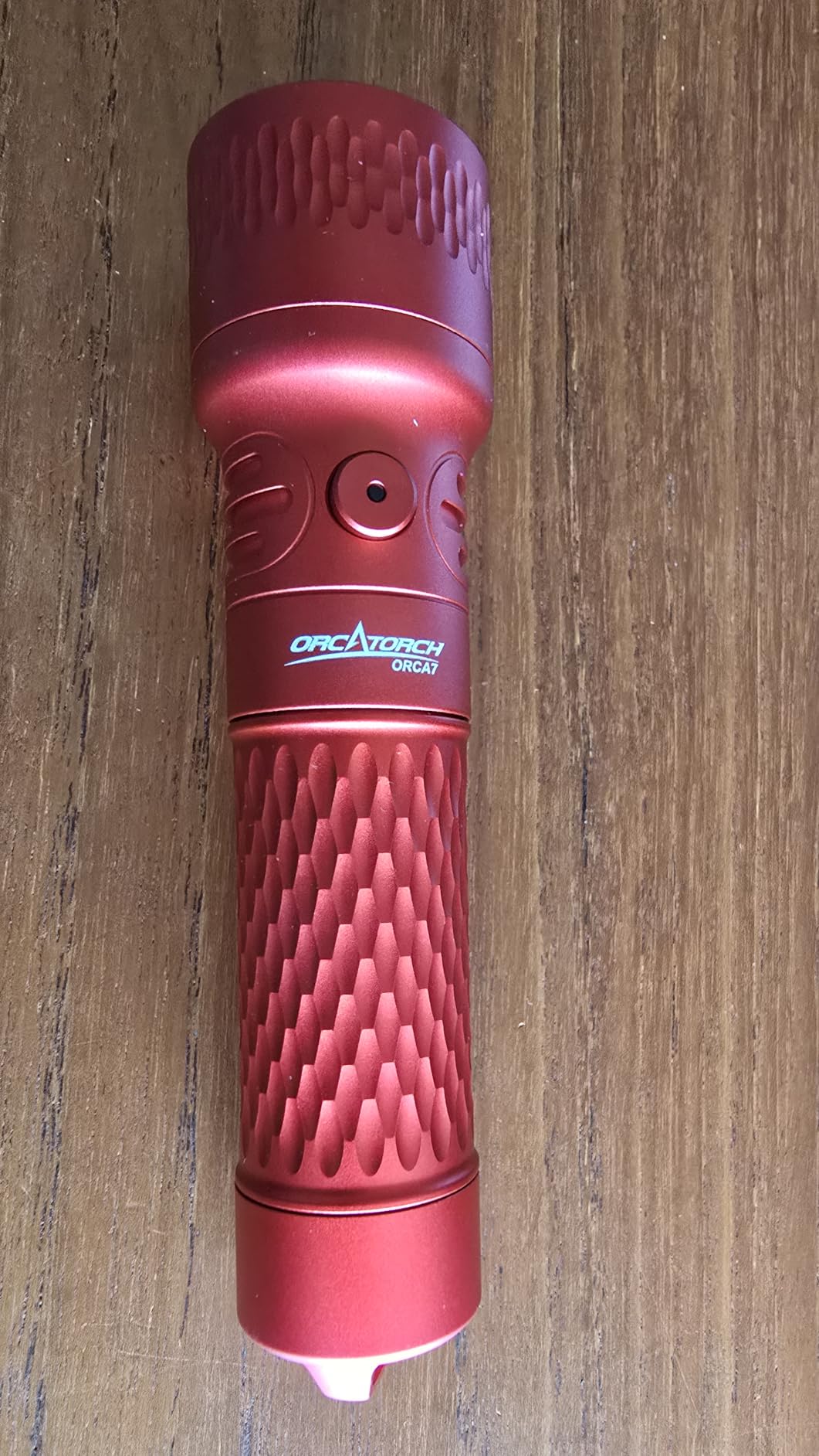 ORCATORCH ORCA7 3000 Lumens Dive Light, 125g Compact Palm-Sized, Red | Ultra-Bright, 3 Modes (High/Medium/SOS), 6-Degree Beam Angle, IP68 Waterproof, for Night Diving & Cave Diving customer photo 1
