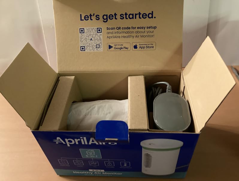 AprilAire ZAWTHCPV Smart Indoor 5-in-1 Wi-Fi Air Quality Monitor (CO2, VOC, PM 2.5, Particulate Matter, Humidity and Temperature), App Controlled IAQ Monitor for Home Air Quality Sensor customer photo 1