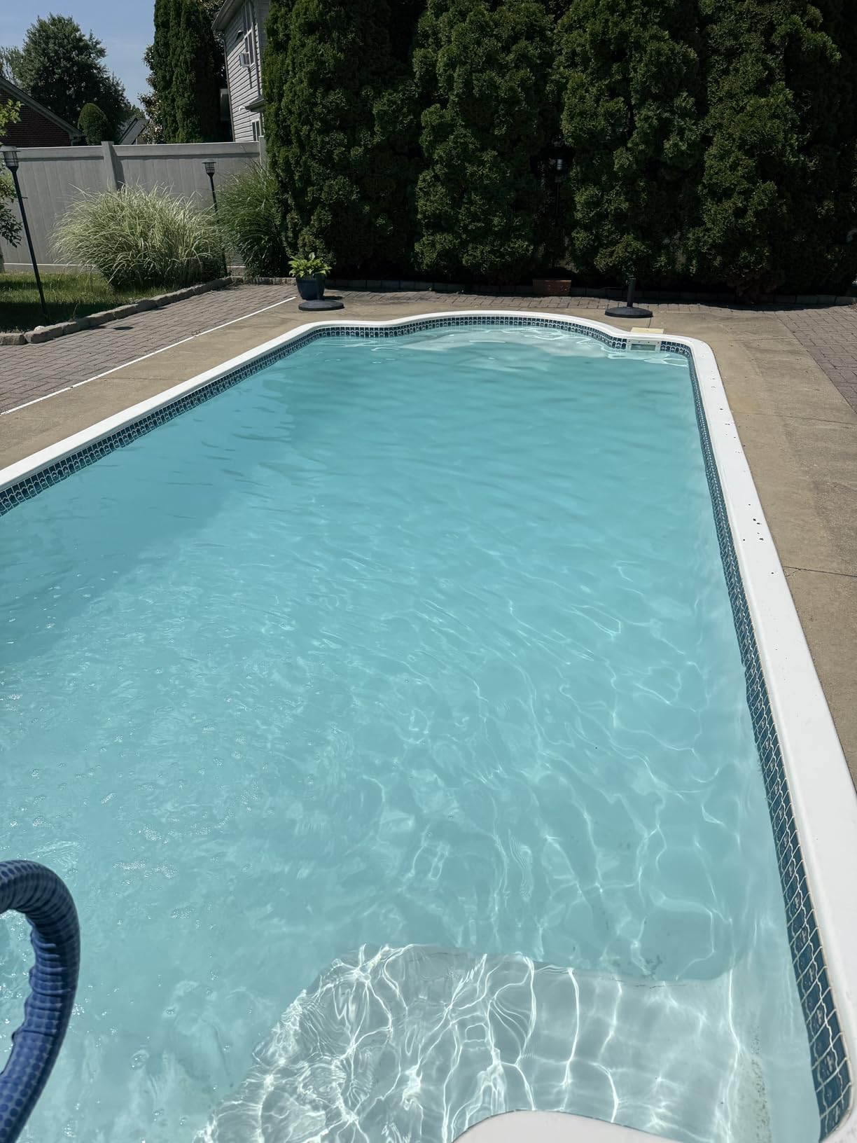 Beatbot Sora 30 Pool Vacuum, Floor & Wall & Waterline & Platform Cleaning, 6800GPH Power, Smart Parking, 300Min Runtime, 5L Capacity, for Above & In-Ground Pools 3229 sq.ft, Deep Blue customer photo 1