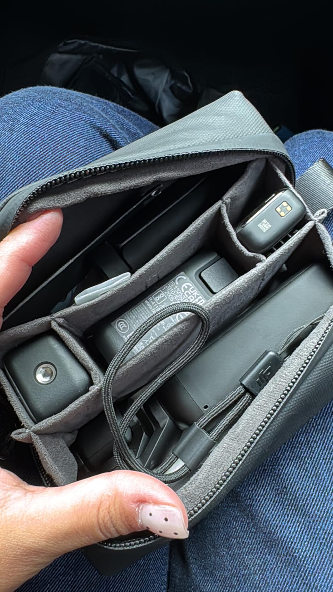 DJI Osmo Pocket 3, Vlogging Cameras with 1'' CMOS & 4K/120fps Vlog Camera, 3-Axis Stabilization, Fast Focusing, Face/Object Tracking, with Carrying Case, Screen Protector, Filter Kit customer photo 1