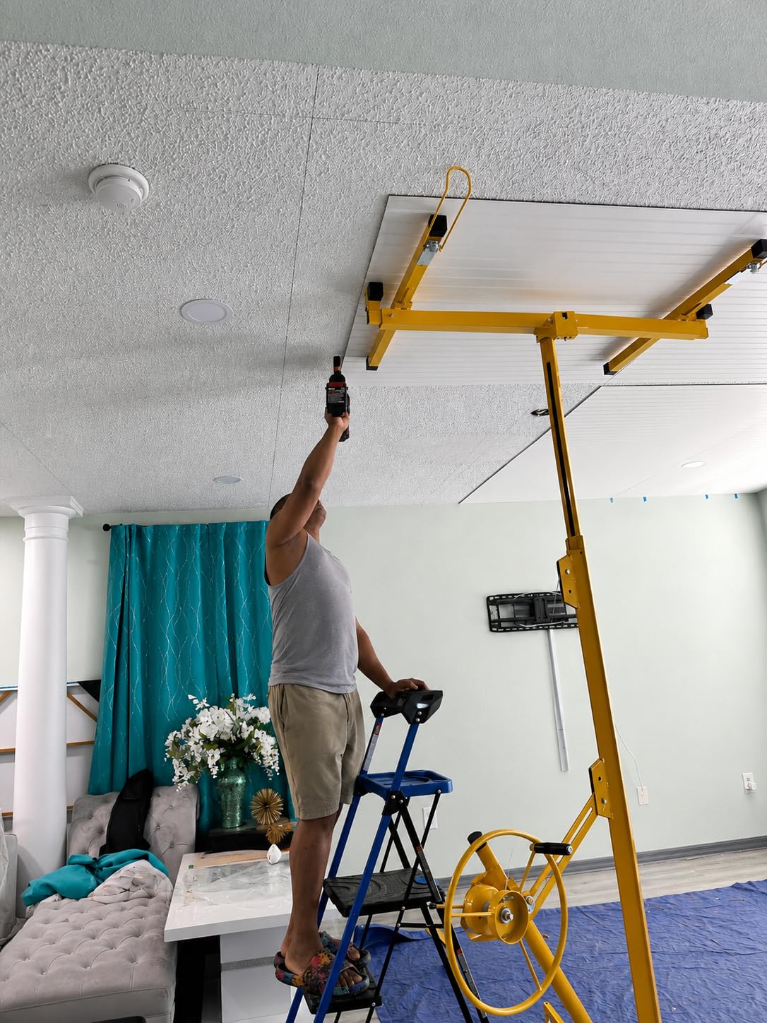 11 ft Drywall Lift, Drywall Rolling, 150 LBS Sheetrock Lift Drywall Lifter, Heavy Duty Drywall Lift Panel Hoist Jack With 360° Adjustable Telescopic Arm & 3 Lockable Wheels customer photo 1