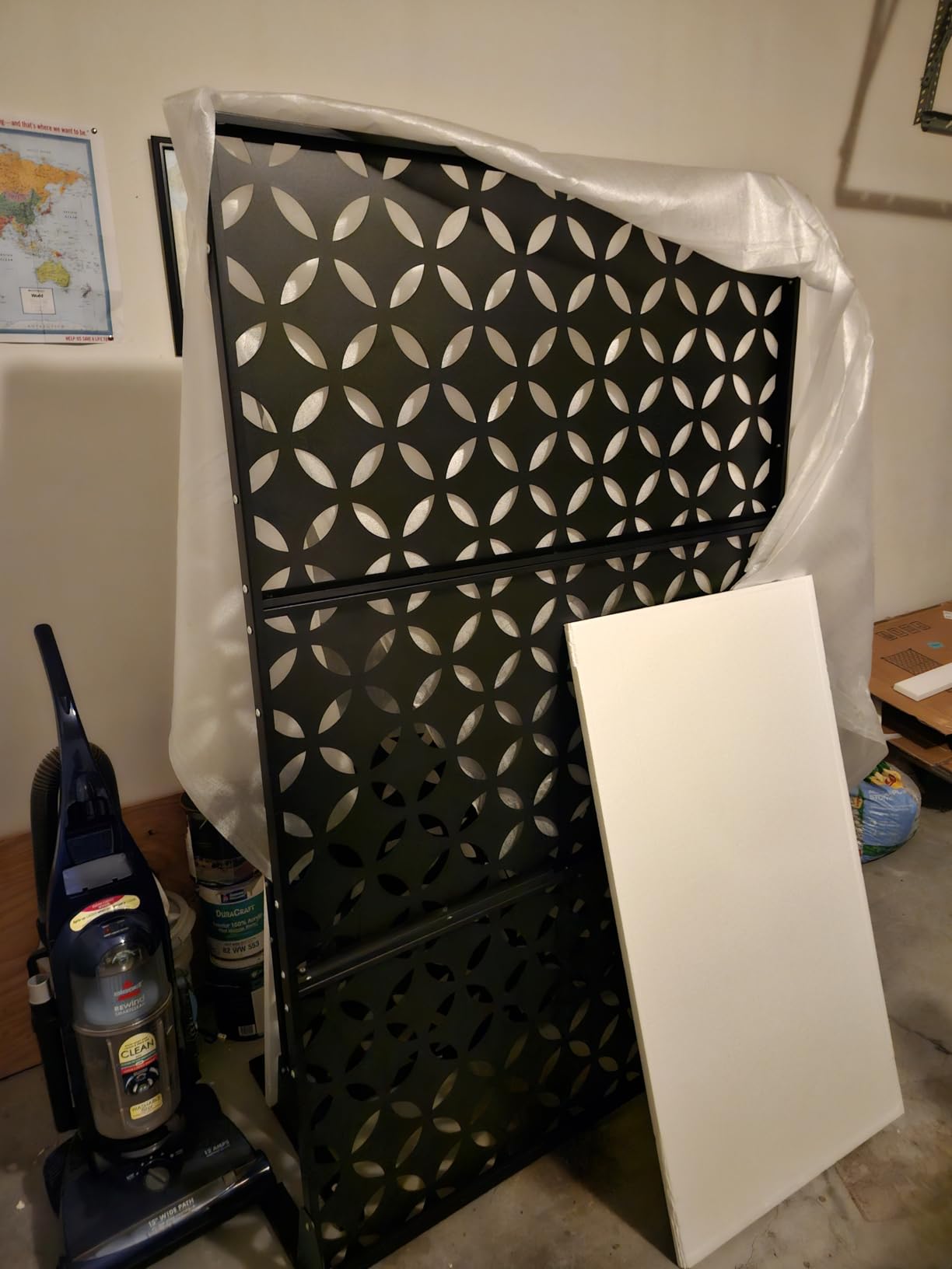 Metal Privacy Screen 71