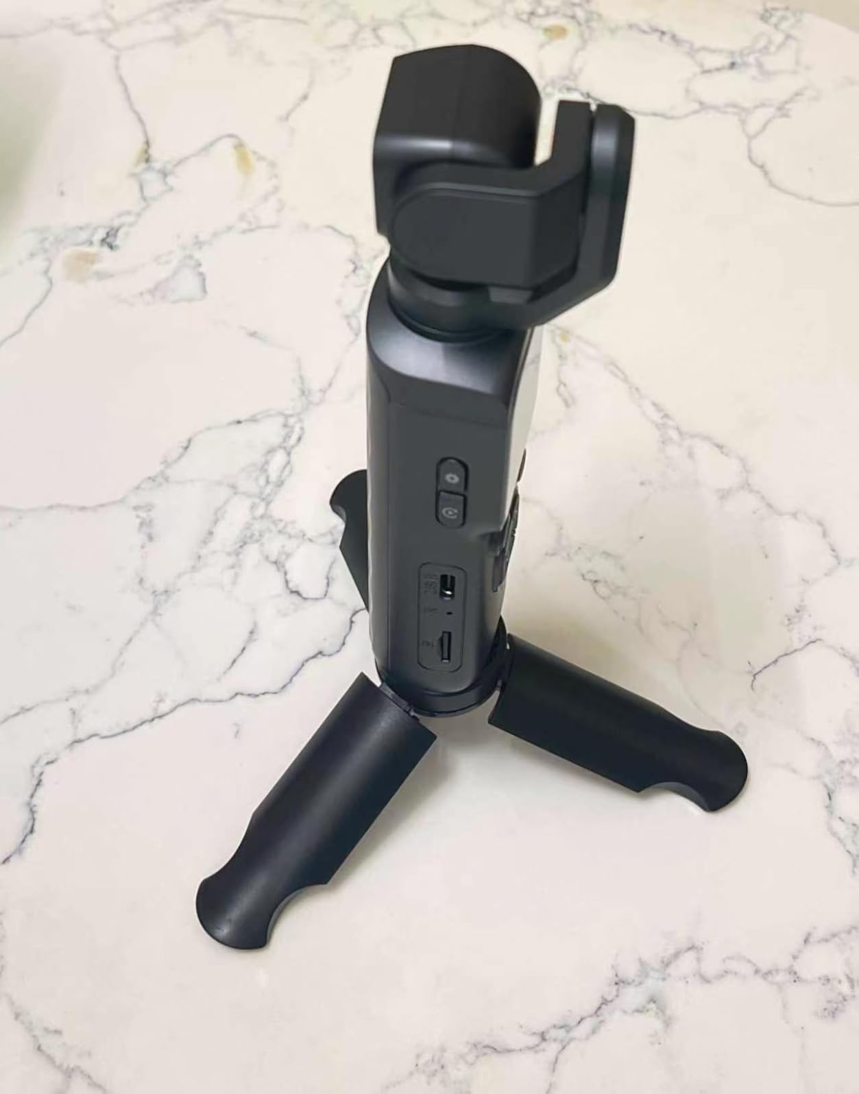 4K Vlogging Camera for Beginners, PDAF Autofocus, AI Face Tracking | 4K Video, PDAF Autofocus, EIS Stabilization, 330° AI Face Tracking, WiFi App Control, Touch Screen, Webcam Mode customer photo 1