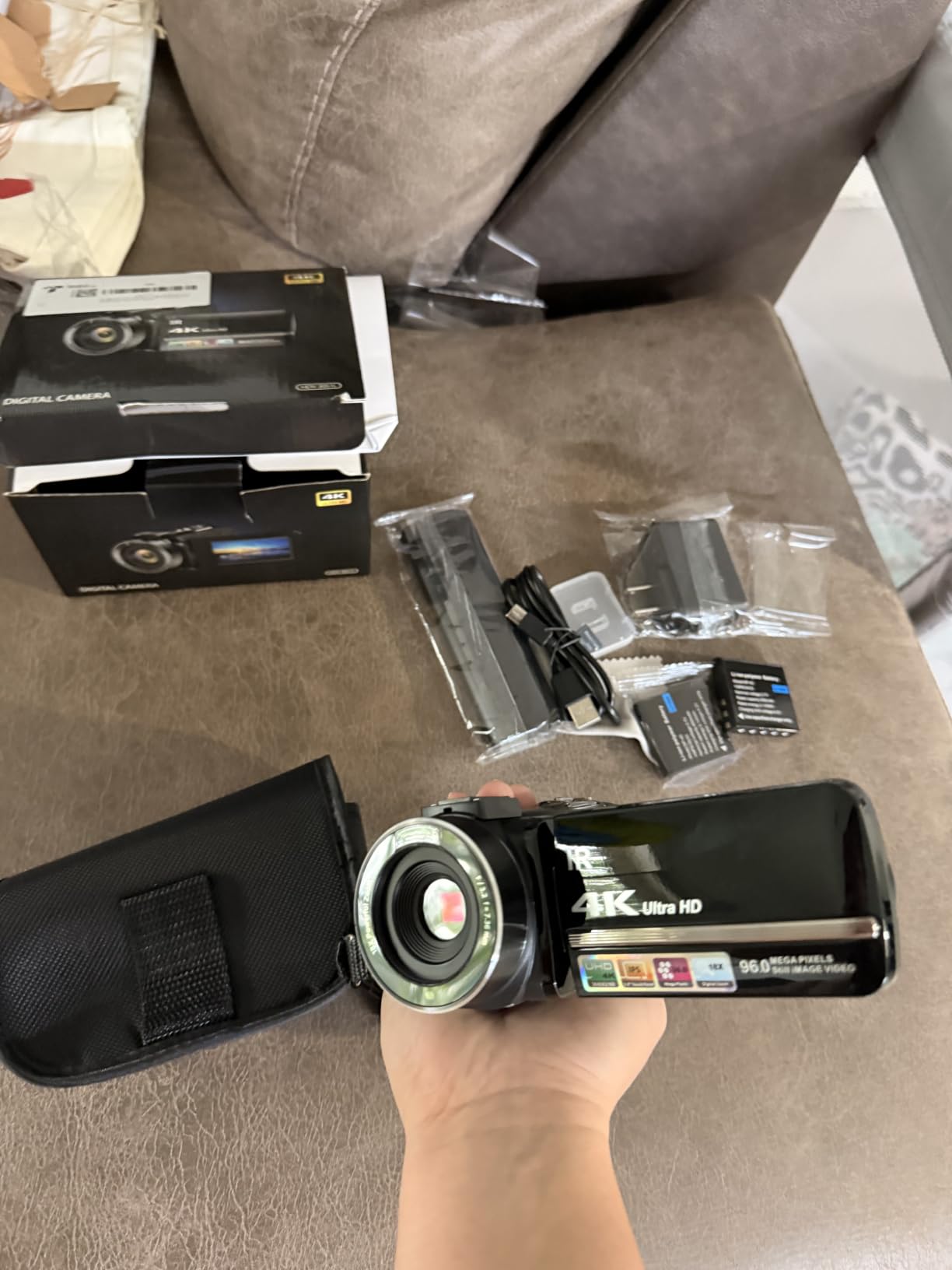 4K Video Camera Camcorder 96MP UHD Vlogging Camera for YouTube 18X Digital Zoom 3.0 IPS 270° Rotation Touch Screen Video Recorder with Remote Control, Night Vision, 32GB Card, 2 Batteries customer photo 2
