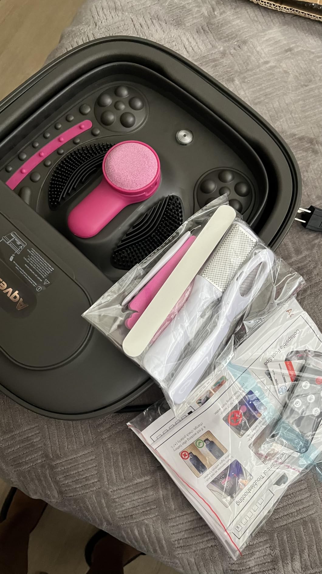 Collapsible Foot Bath, Foot Spa Bath Massager with Heat, Bubble, Remote Control, Temperature Control, 3 Pedicure Attachments, Feet Soaking Tub for Stress Relief (Matte Grey) customer photo 2