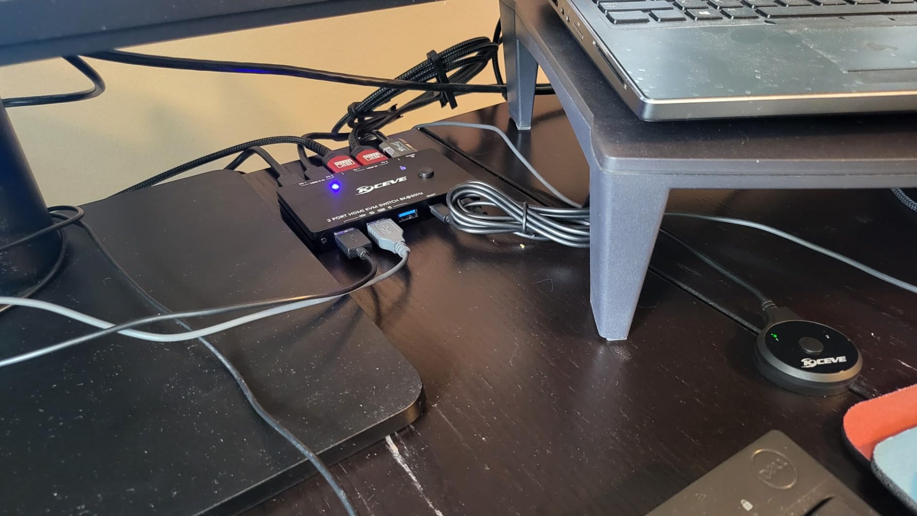 8K@60Hz HDMI Displayport KVM Switch 3 Monitor 2 Computer 4K@144Hz Triple Monitor KVM Switches with USB 3.0 Port,Wired Remote,Power Adapter and USB3.0 Cables(6.6 cm 2 PC 3 Monitor 8K KVM) customer photo 2