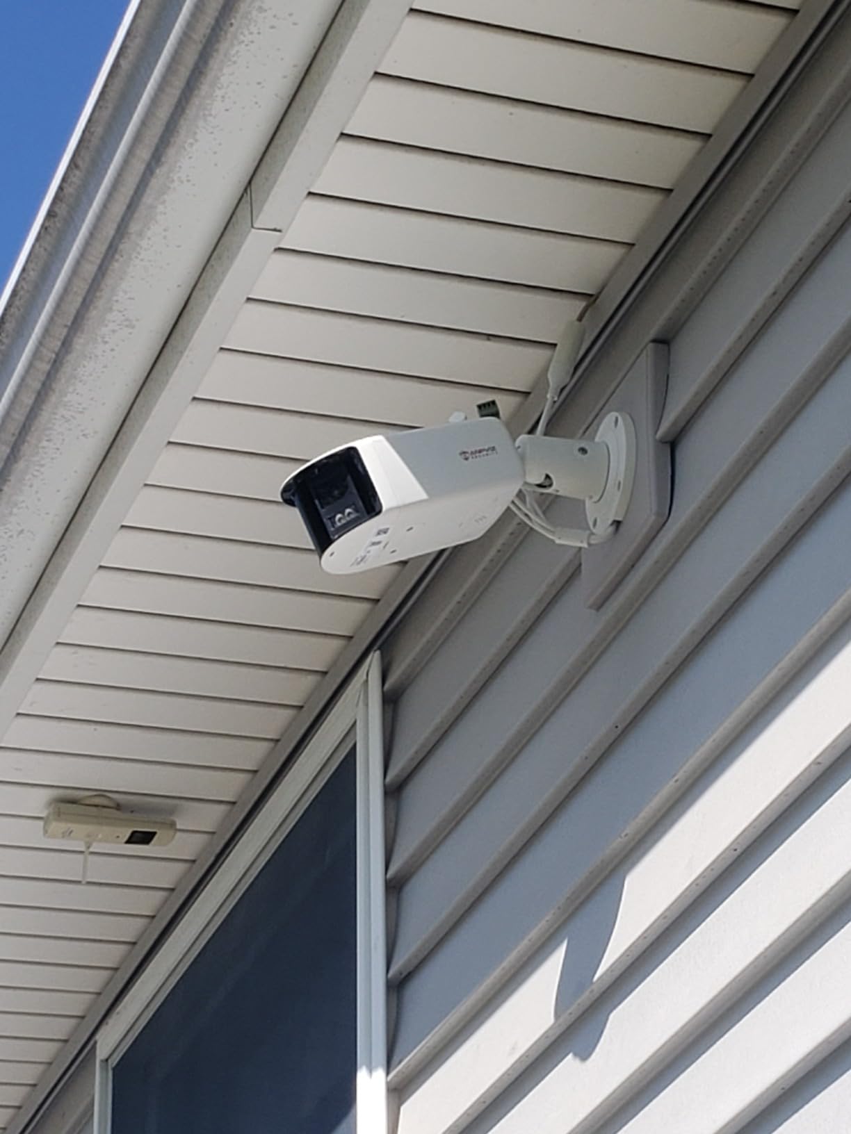 Anpviz License Plate Recognition PoE IP Camera, 4MP@30/60fps LPR/ANPR customer photo 1