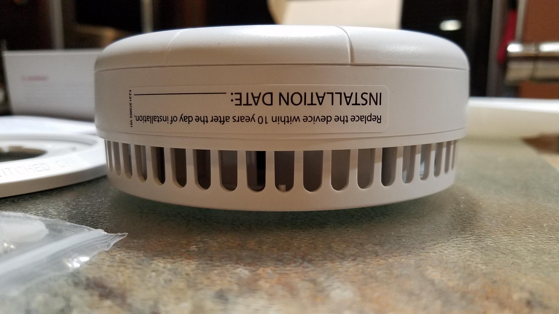 X-Sense Wi-Fi Radon Detector for Home with APP Notification, Model XR0A-iR | Deeper Trends in App, Easy to Use, Zero Lab Fees, No Installation Required, Continuous Monitoring customer photo 1
