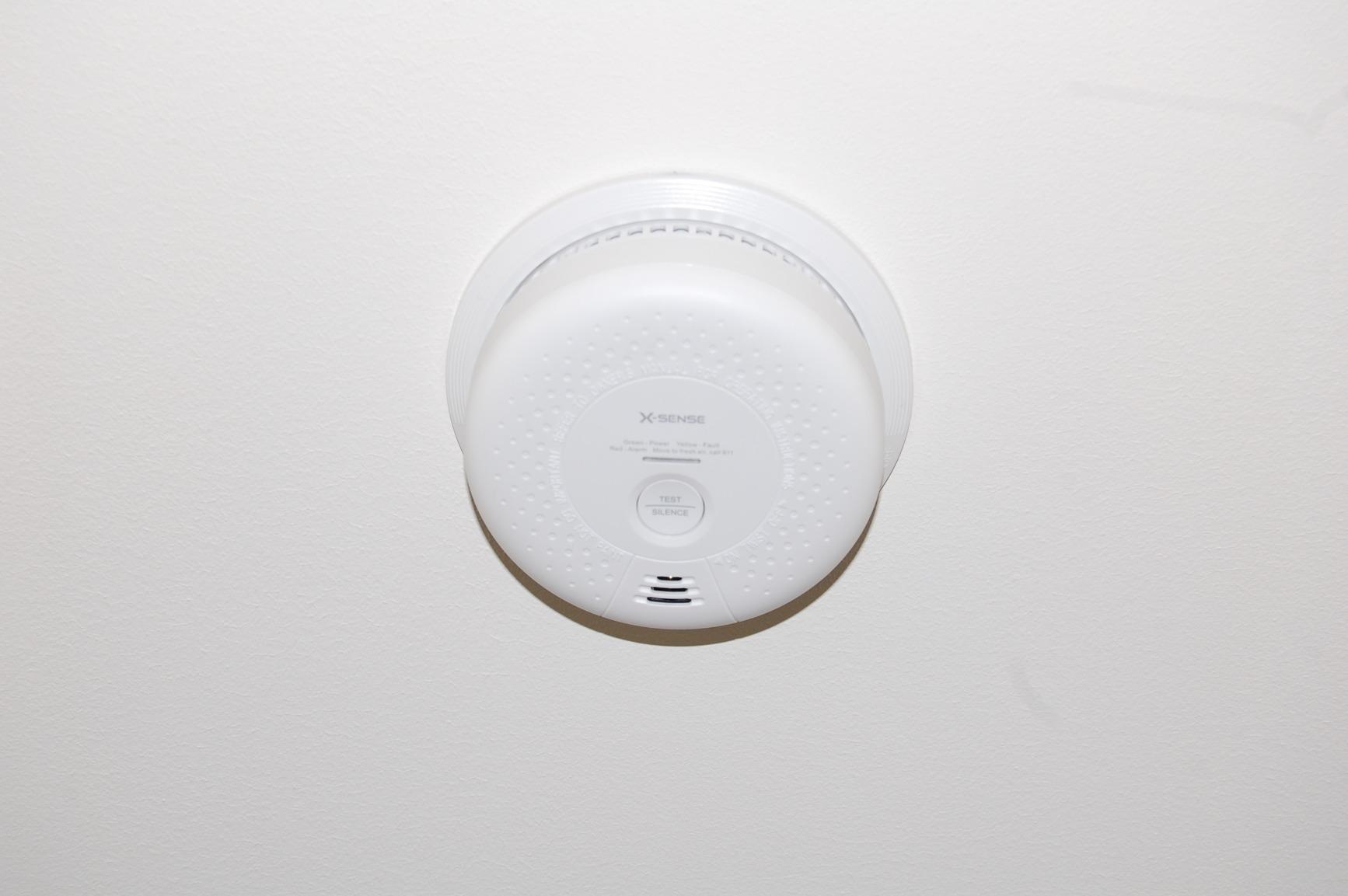 X-Sense Wi-Fi Radon Detector for Home with APP Notification, Model XR0A-iR | Deeper Trends in App, Easy to Use, Zero Lab Fees, No Installation Required, Continuous Monitoring customer photo 2