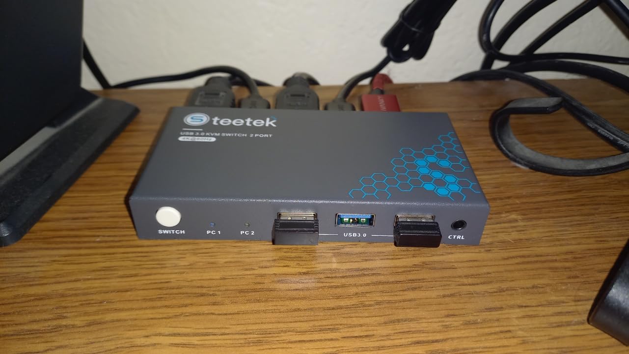 Heravo USB 3.0 HDMI KVM Switch 2 Monitors 2 Computers, 4K@60Hz Dual Monitor | Share Keyboard, Mouse, Hard Drives and Printers via 4-Port USB 3.0 Hub, with EDID, 2 USB Cables, and Controller - S7232H2 customer photo 1