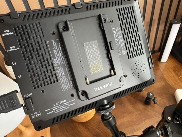 NEEWER F100 7