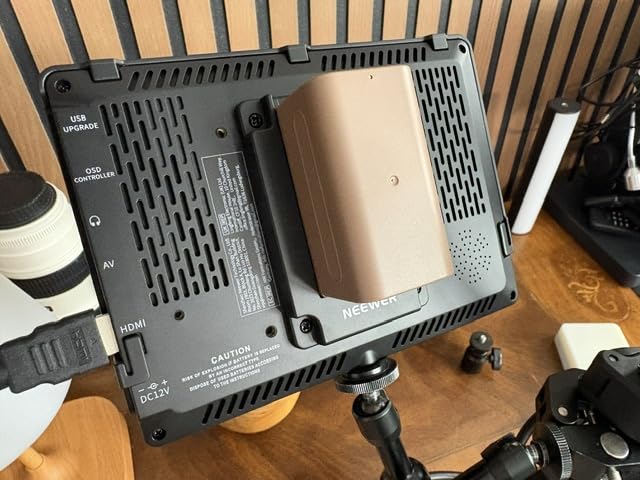 NEEWER F100 7