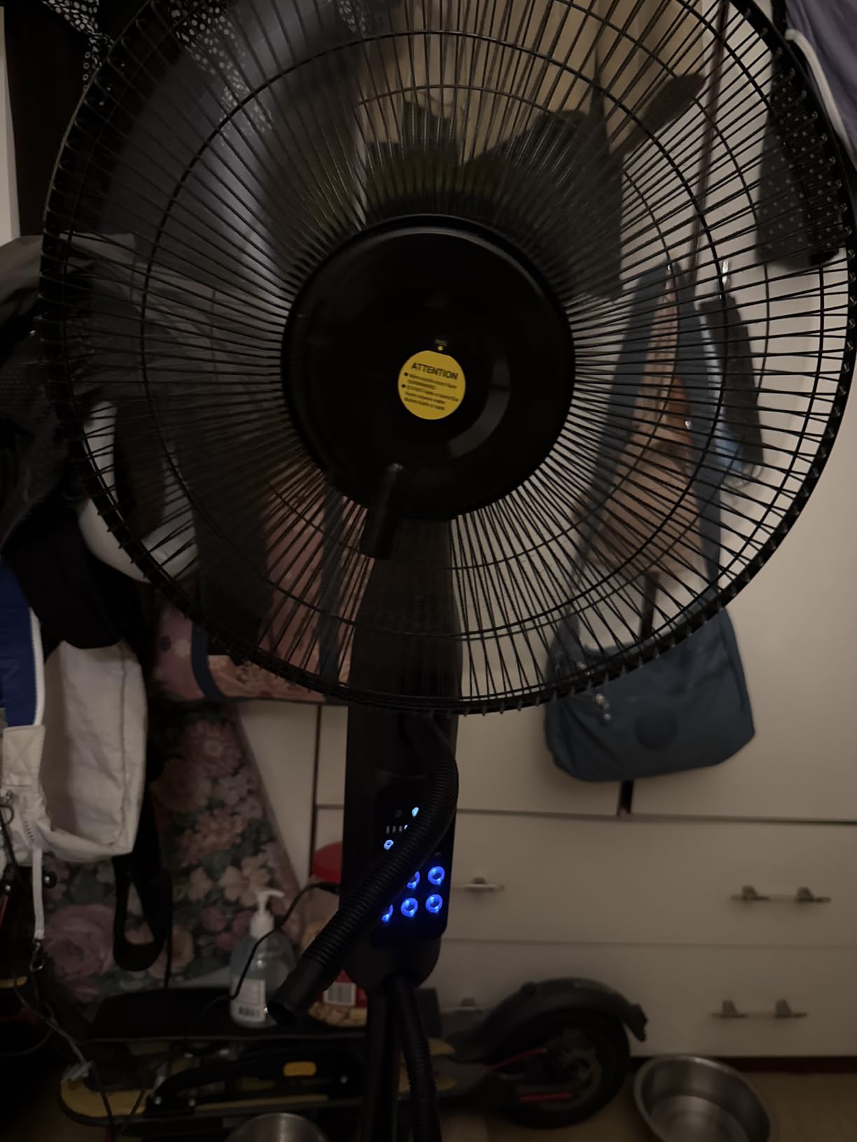 Upgraded Misting Fan, Mister Cooling Fan with 4L Large Water Tank, 5 Speeds 3 Modes 7.5H Timer Mister Fan, 35dB Pedestal Fan with Remote for Home Patio Office Bedroom customer photo 1