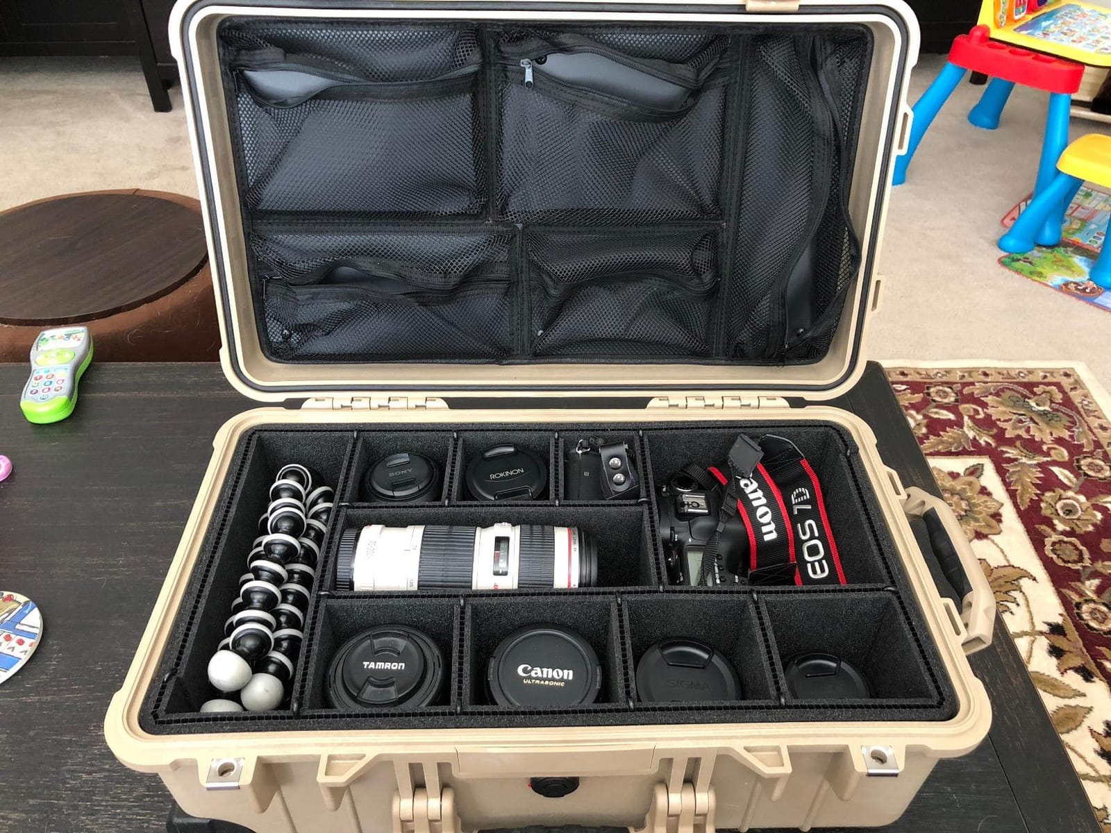Pelican 1510 Case with Foam (Black) customer photo 2
