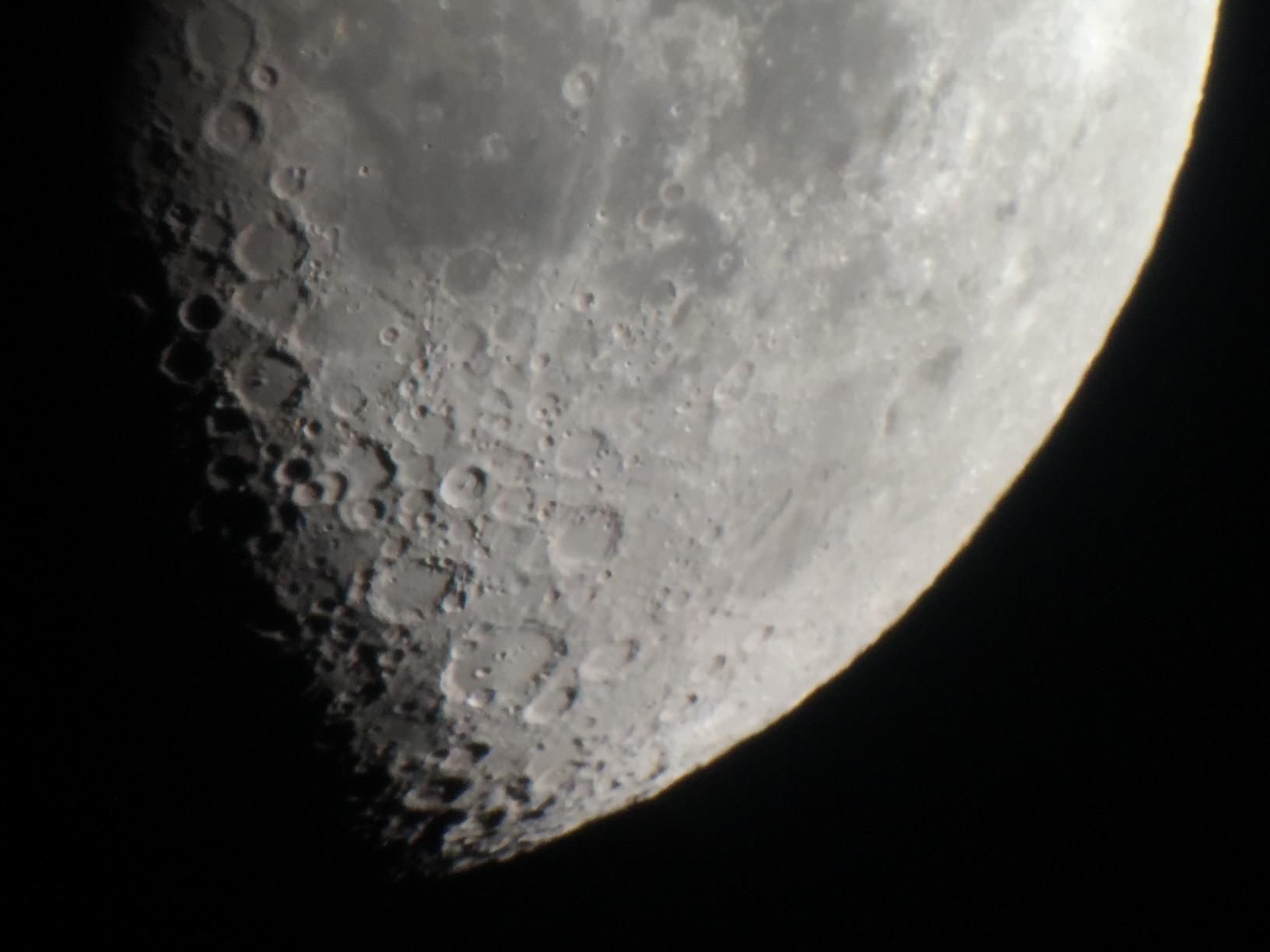 Celestron NexStar 4SE Maksutov-Cassegrain GoTo Telescope | Fully Automated GoTo Mount with SkyAlign, Compact Maksutov Optics, Great for Moon & Planet Viewing, Ultra-Portable Design customer photo 1