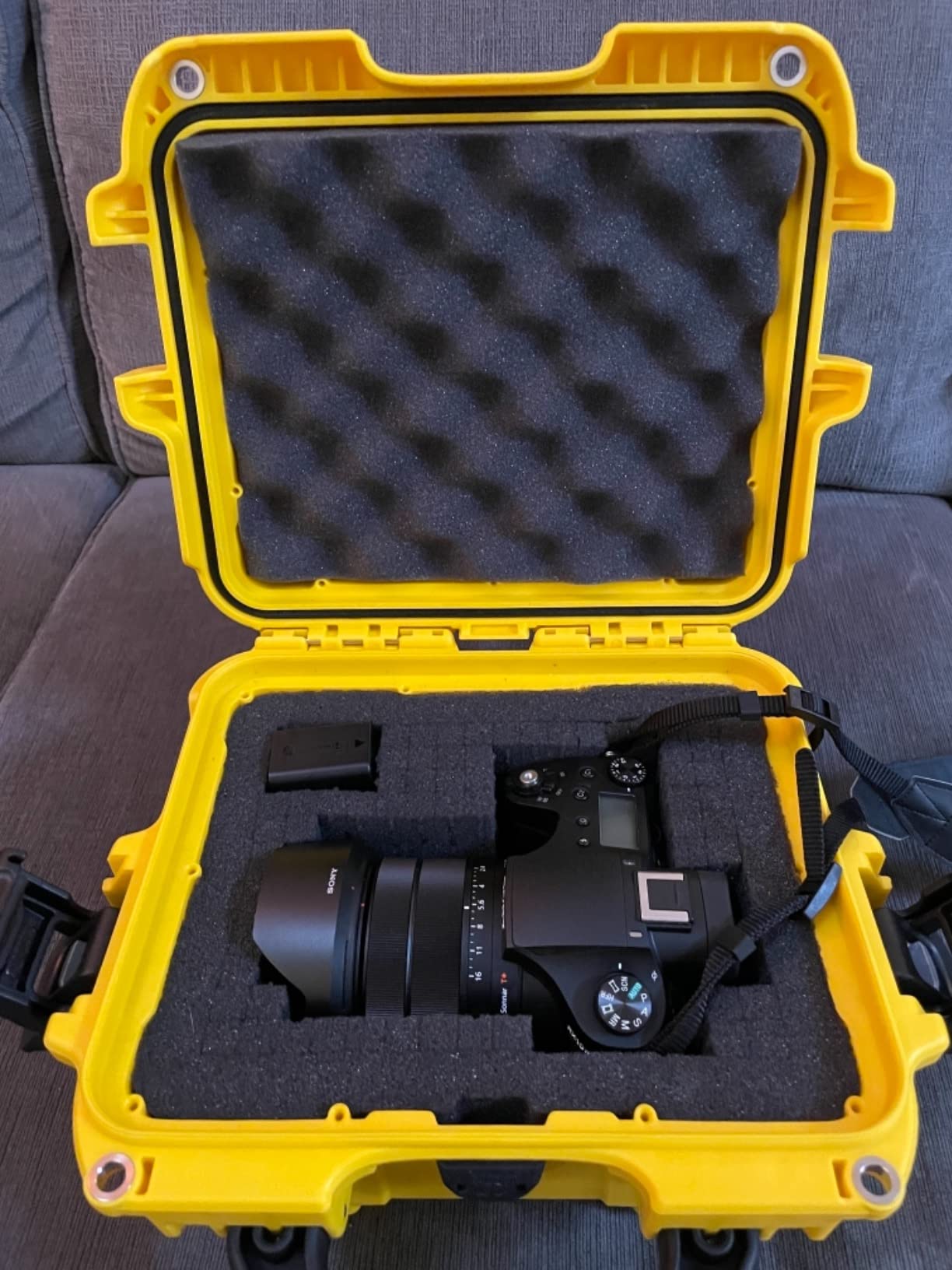 NANUK 905 Hard Case with Foam - IP67 Waterproof Hard Case, Protective Hard-Shell Box for Camera, Drone & Gear - Impact-Resistant, Dustproof, Travel-ready, 12.5