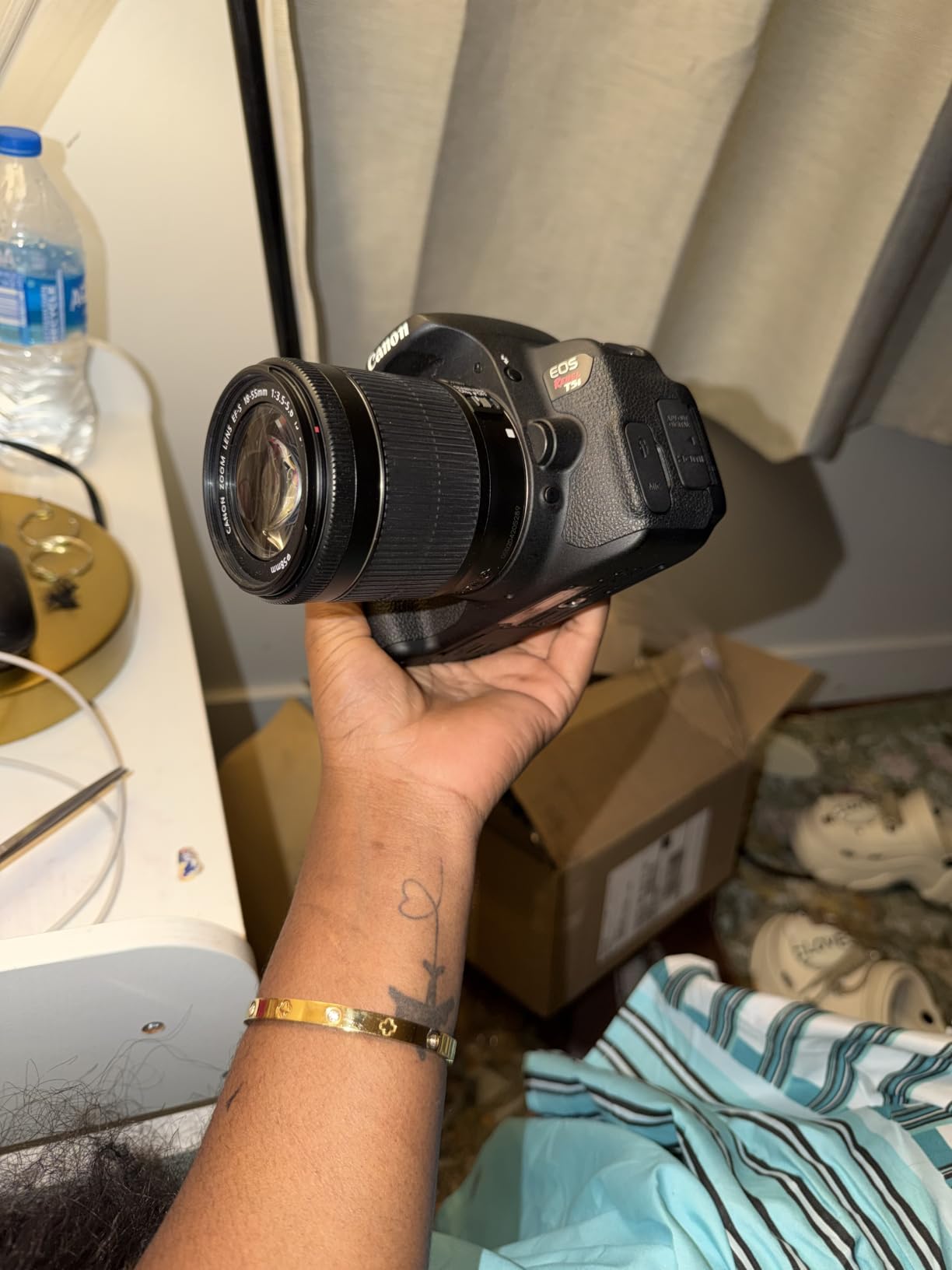 Canon EOS Rebel T5i 18.0 MP CMOS Digital SLR with 18-55mm EF-S IS STM Lens (Renewed) customer photo 1