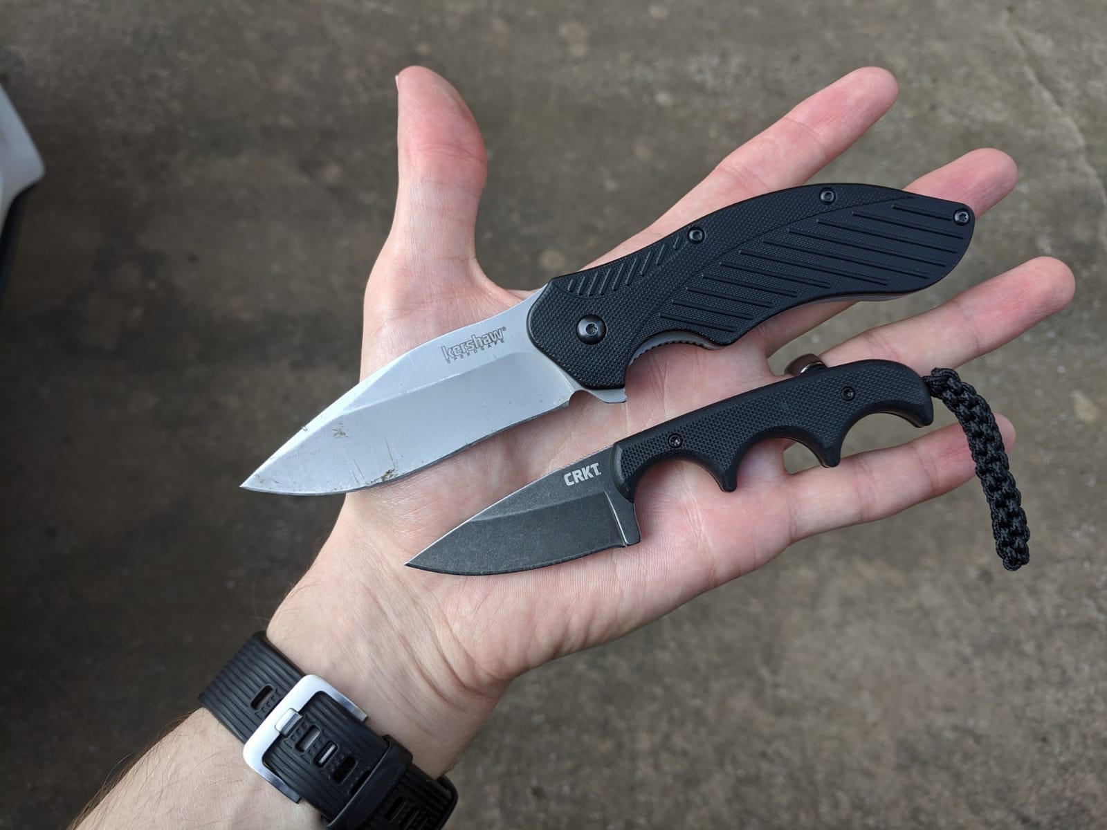 CRKT Minimalist Drop Point Fixed Blade Knife with Sheath, Black, 2384K customer photo 1