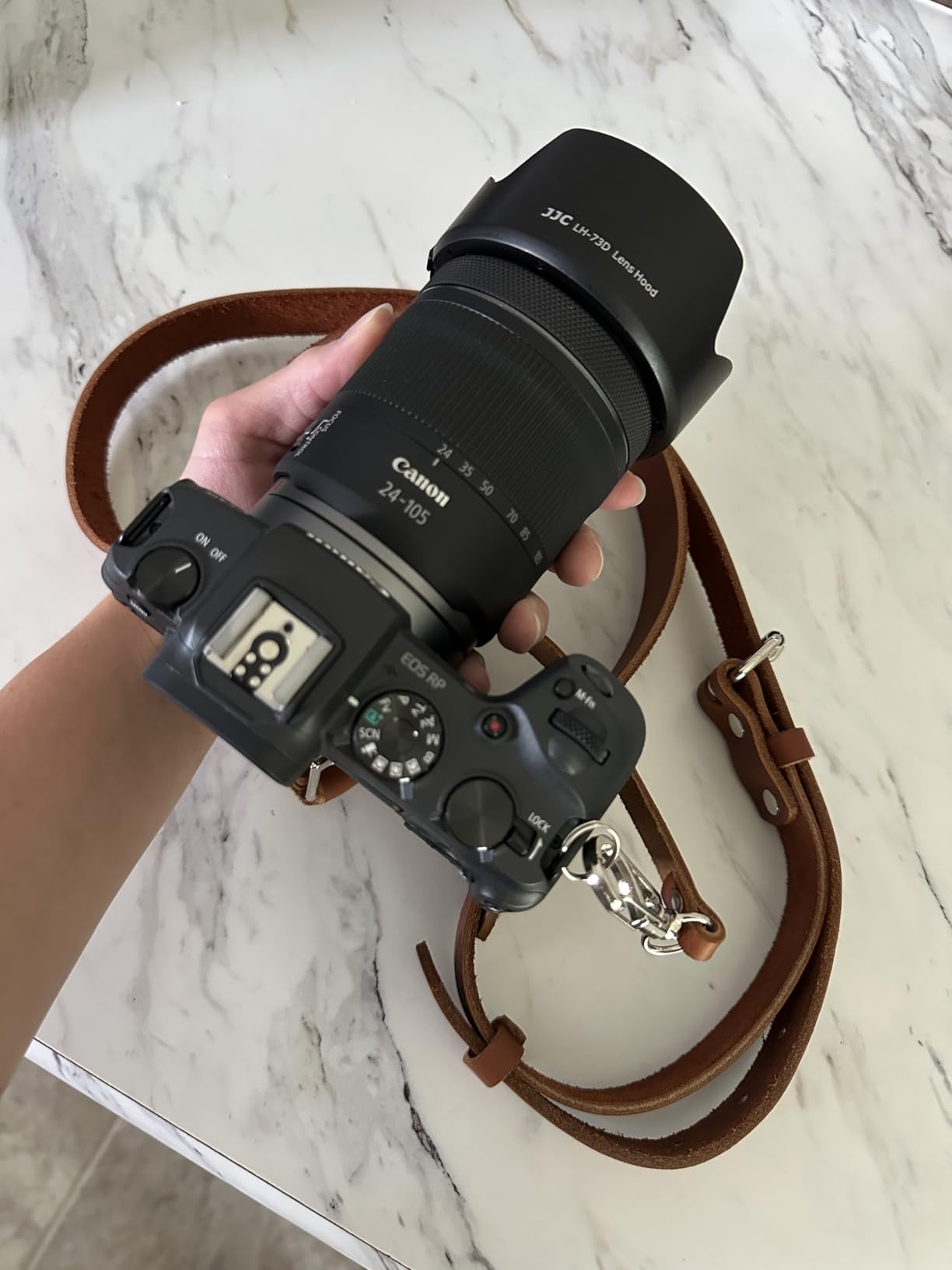 EW-73D Lens Hood for Canon RF 28-70mm F2.8 is STM & RF 24-105mm F4-7.1 is customer photo 1