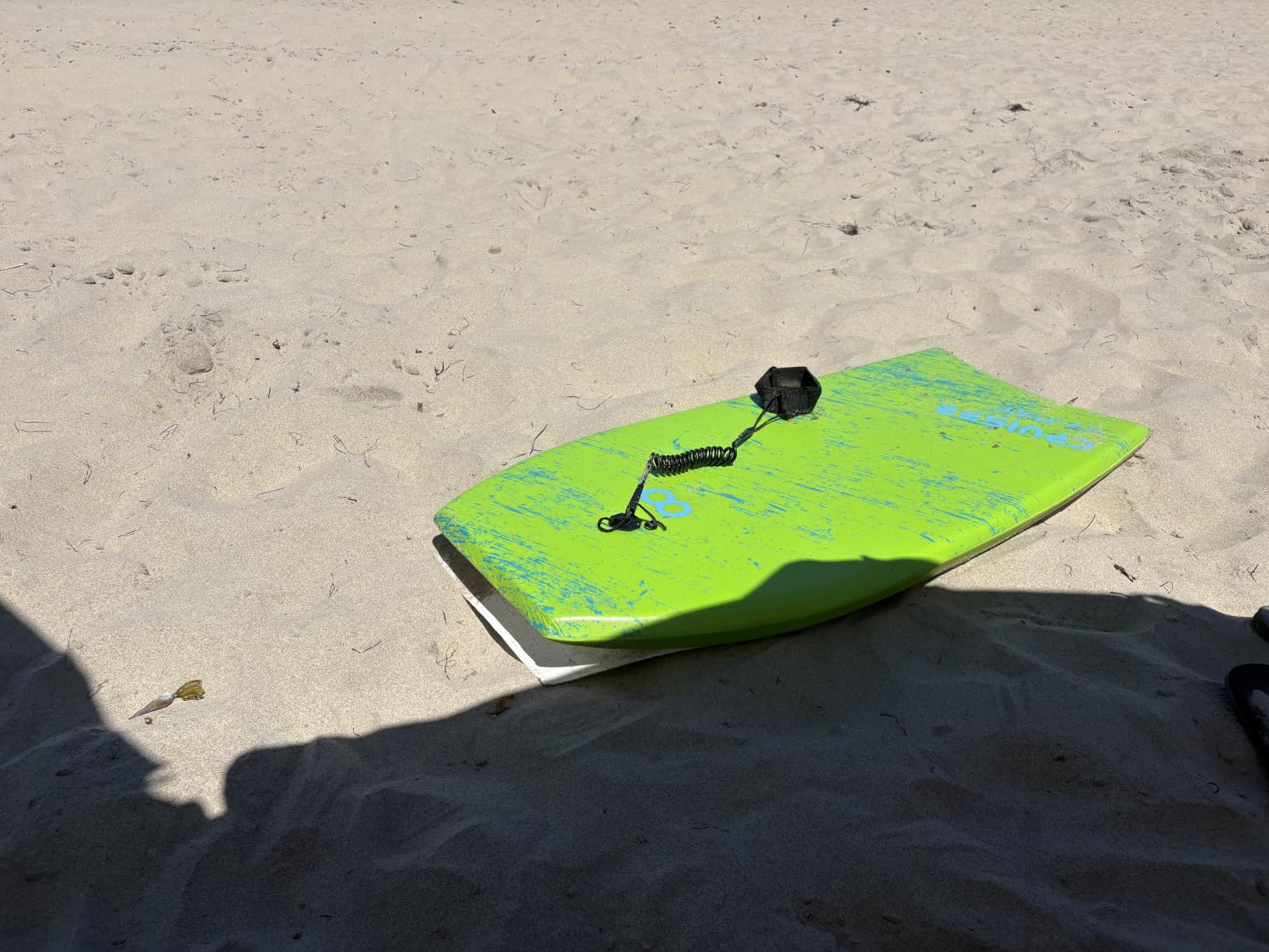 WOOWAVE Bodyboard 33-inch/36-inch/41-inch Super Lightweight Body Board with Coiled Wrist Leash, Swim Fin Tethers, EPS Core and Slick Bottom, Perfect Surfing for Kids Teens and Adults customer photo 2