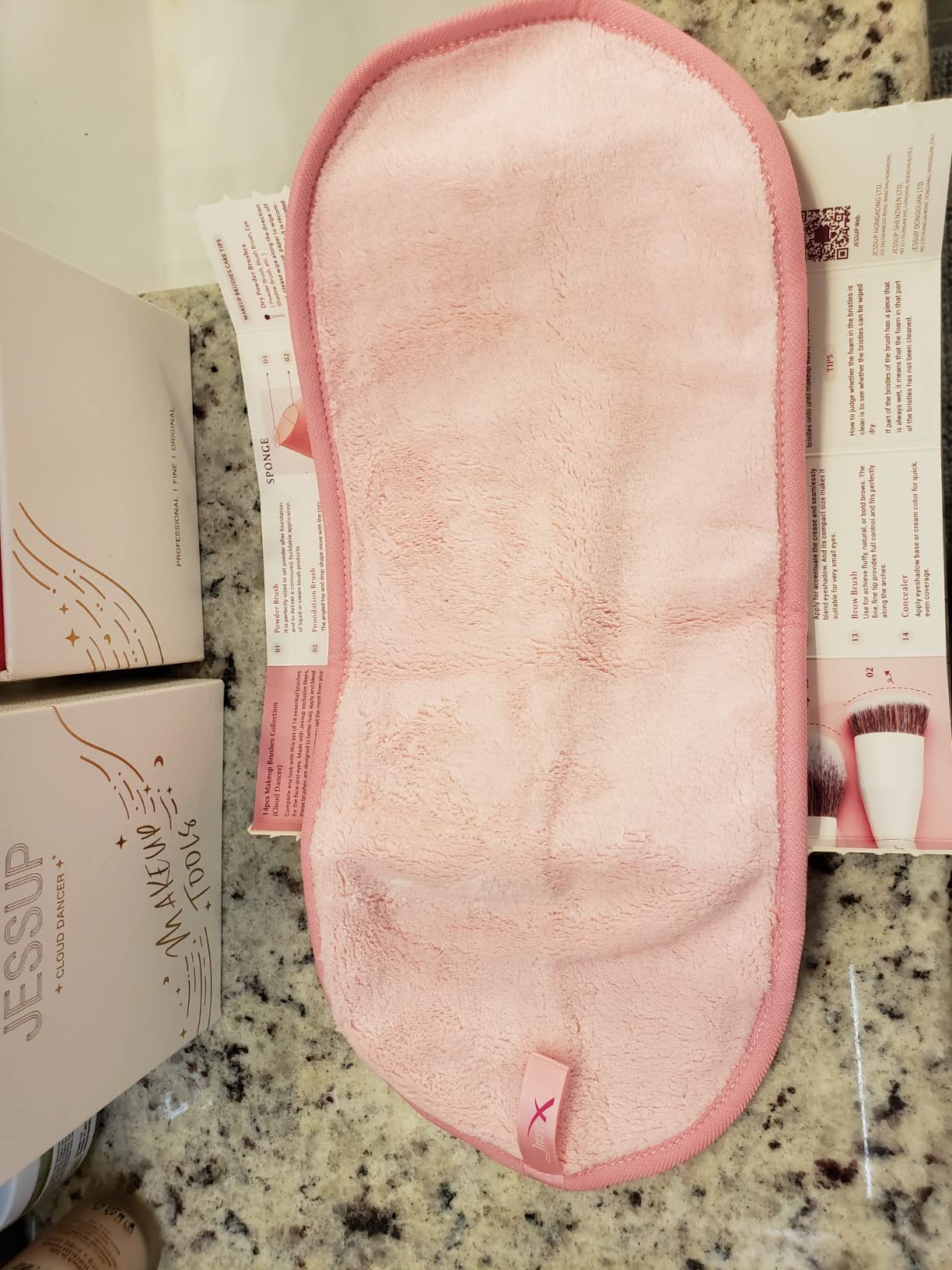 Jessup Makeup Brush Gift Set for Women with Sponge Cleaner and Towel T333 customer photo 1
