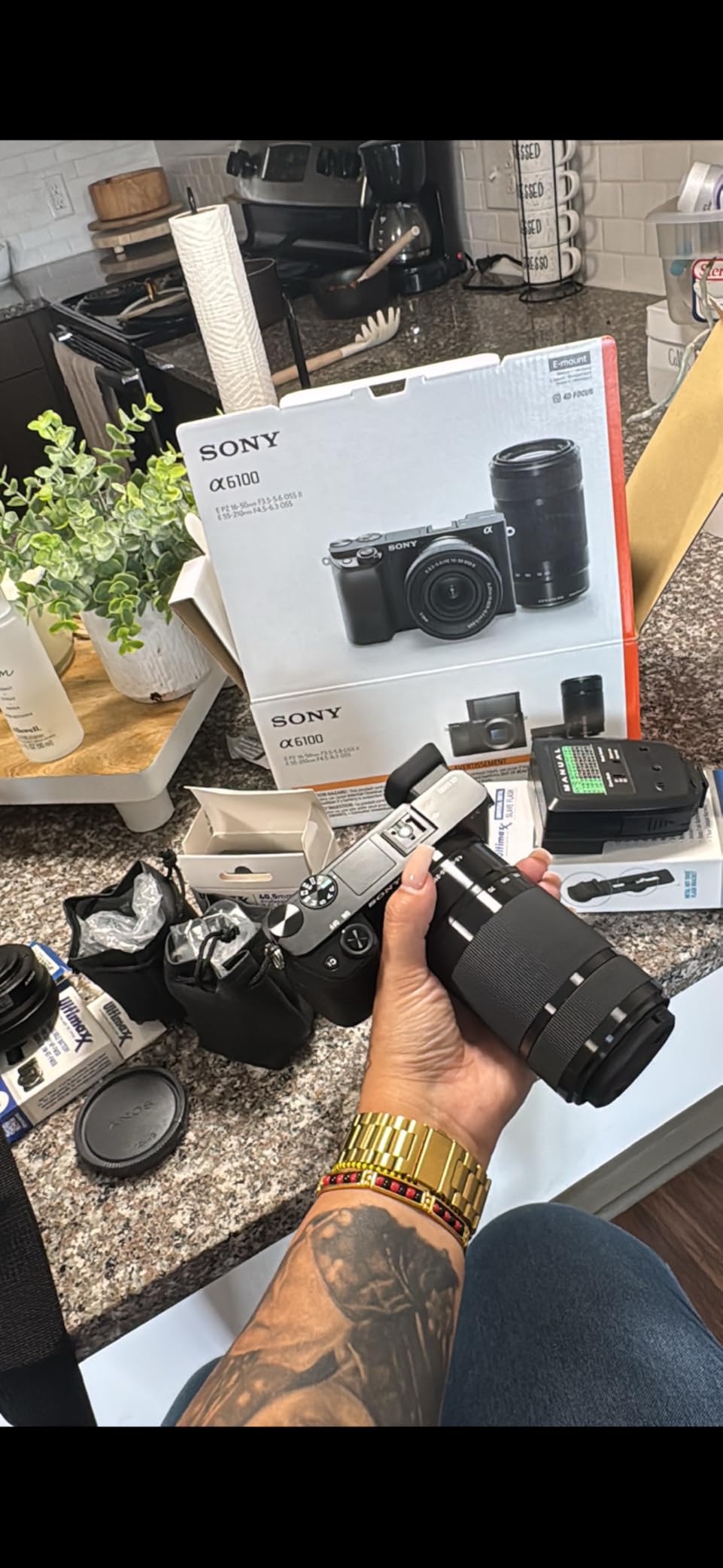 Sony a6100 Mirrorless Camera 4K APS-C ILCE-6100YB with 2 Lens Kit 16-50mm + 55-210mm customer photo 2