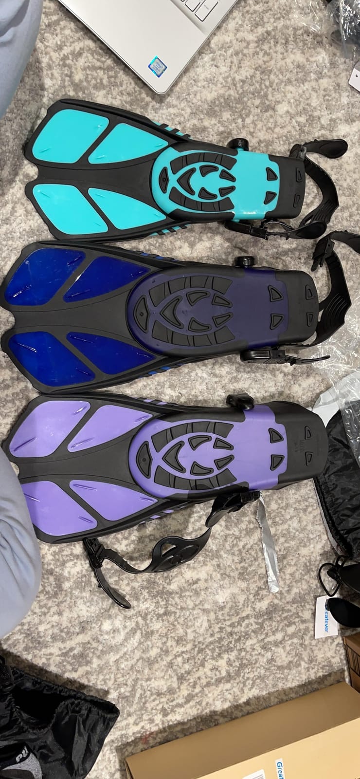 Greatever Snorkel Fins, Travel Size Short Flippers for Snorkel Swim Diving customer photo 2