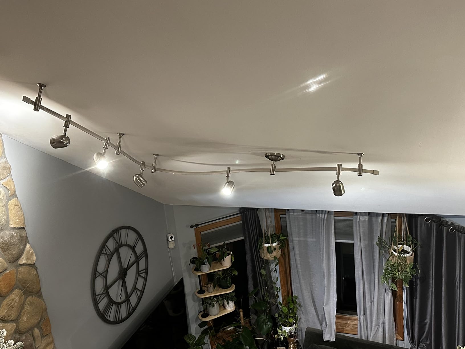 Catalina Lighting 19655-002 Transitional 5-Light Flexible Track Lighting Kit with Metal Shades, LED Bulbs Included, 96