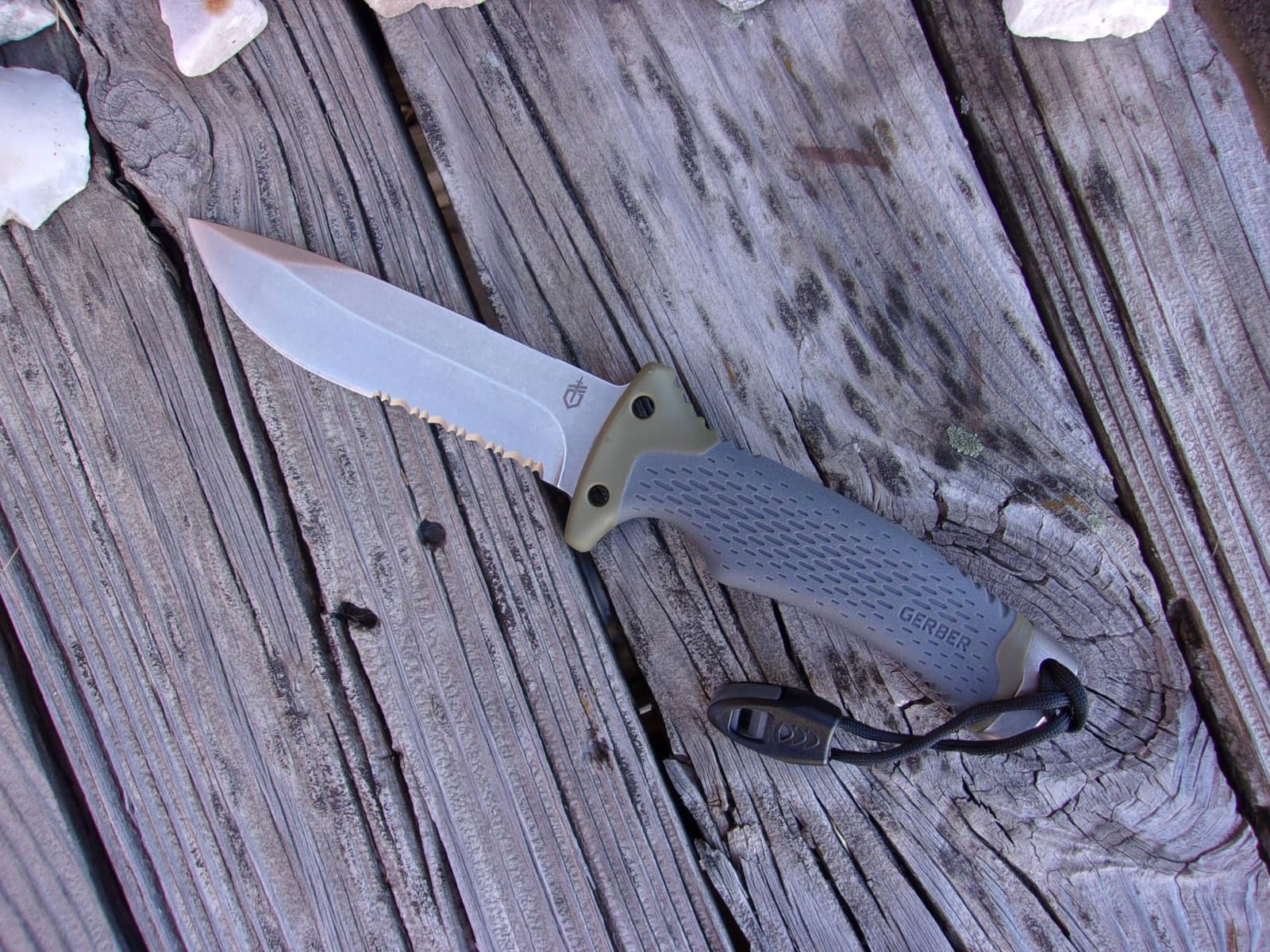 Gerber Ultimate Fixed Blade Knife w/Sheath, Knife Sharpener, Ferro Rod customer photo 1