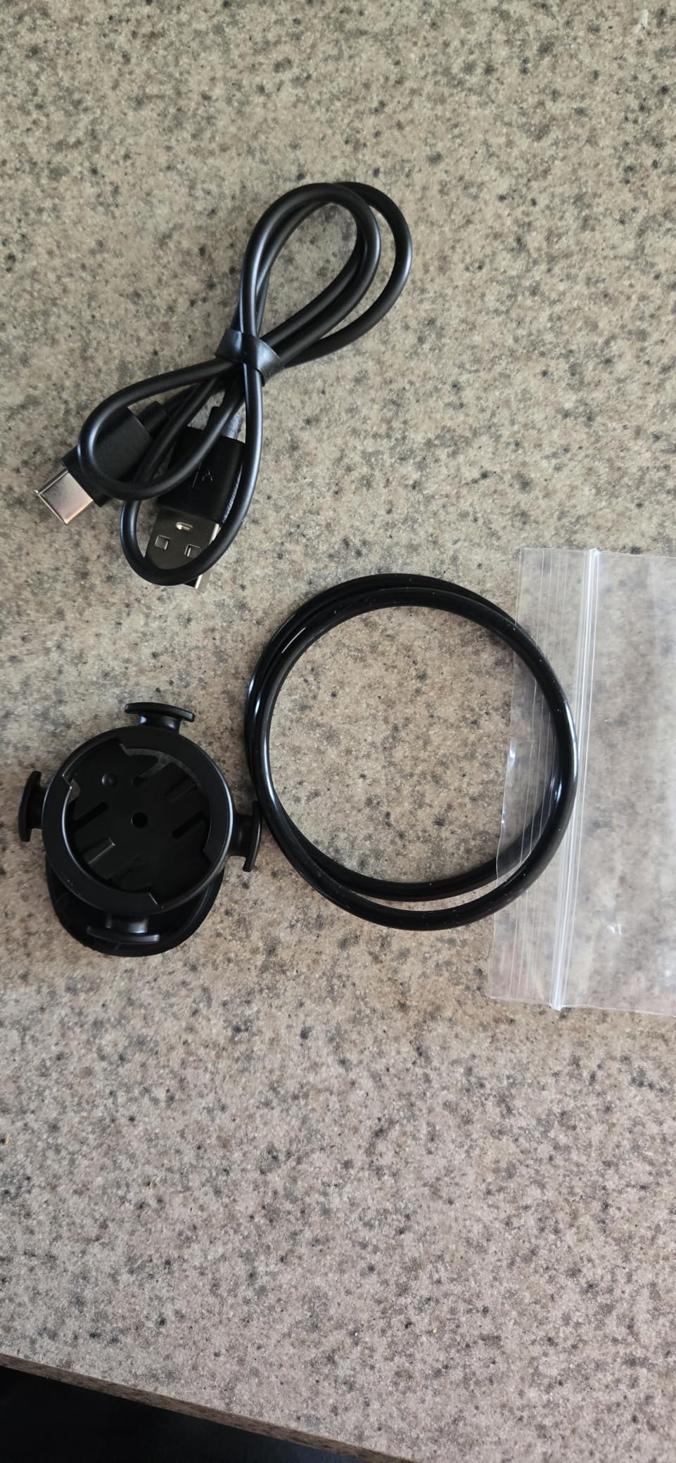 COOSPO Wireless Cycling Computer GPS with 2.4 LCD Screen, Bike Speedometer with Auto Backlight IP67 customer photo 1