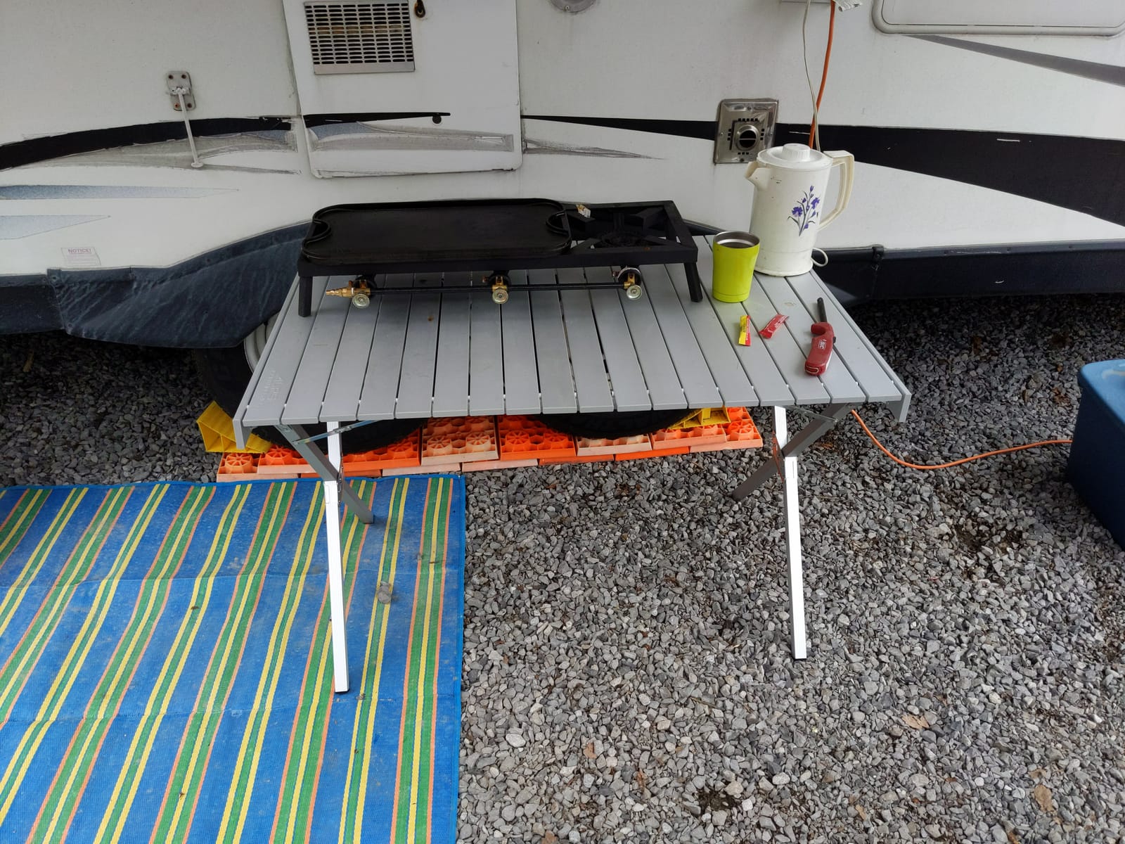 ALPS Mountaineering Folding Camping Table with Smooth Easy-to-Clean Roll Top and Sturdy and Lightweight Aluminum X Frame, Shoulder Carry Bag, 3 Sizes customer photo 1