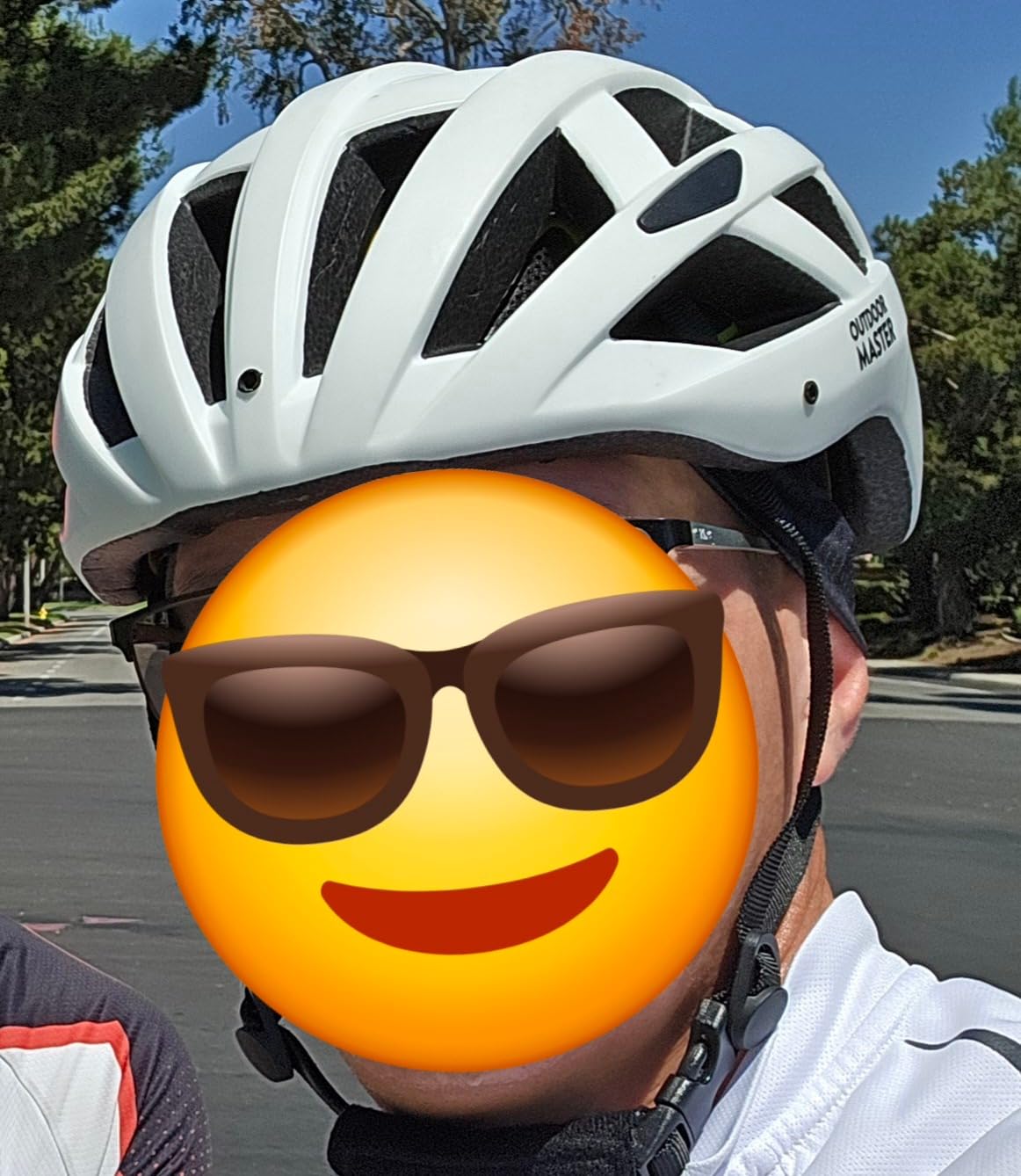 OutdoorMaster Gem Recreational MIPS Cycling Helmet - Two Removable Liners & Ventilation in Multi-Environment - Bike Helmet in Mountain, Motorway for Youth & Adult customer photo 1