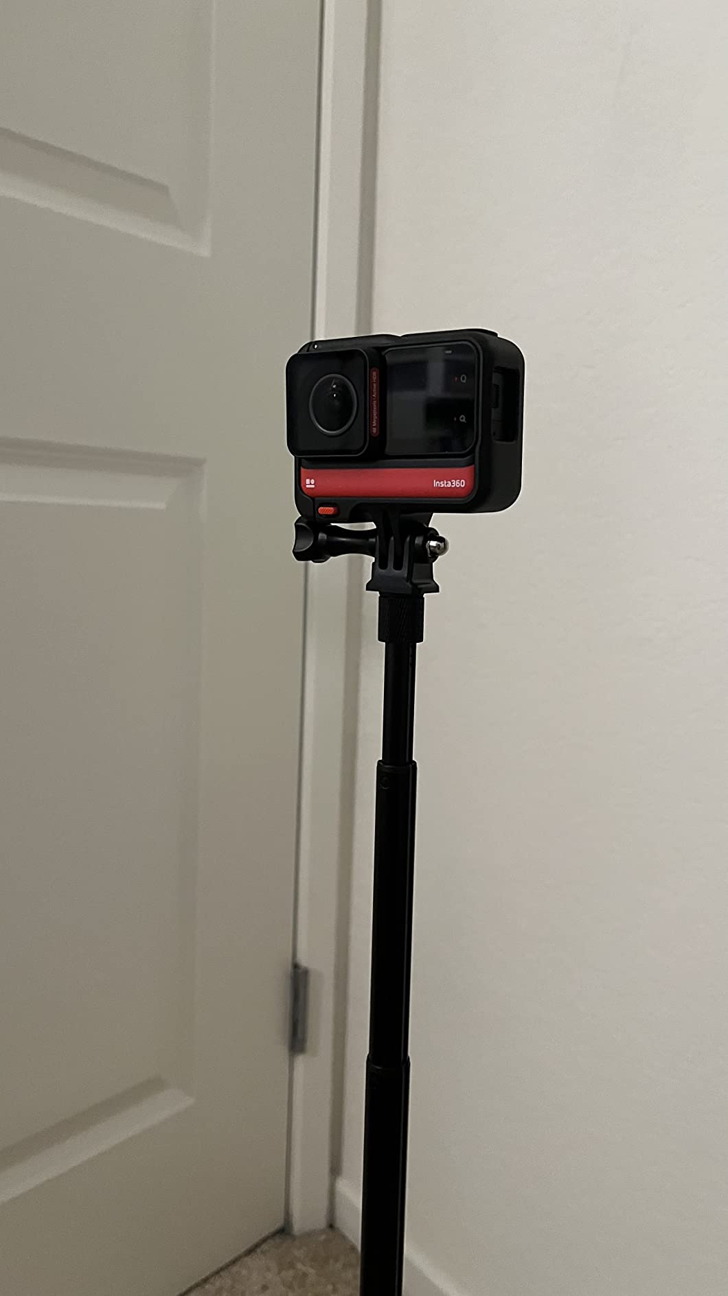 Insta360 ONE RS 4K Edition - Waterproof 4K 60fps Action Camera customer photo 2