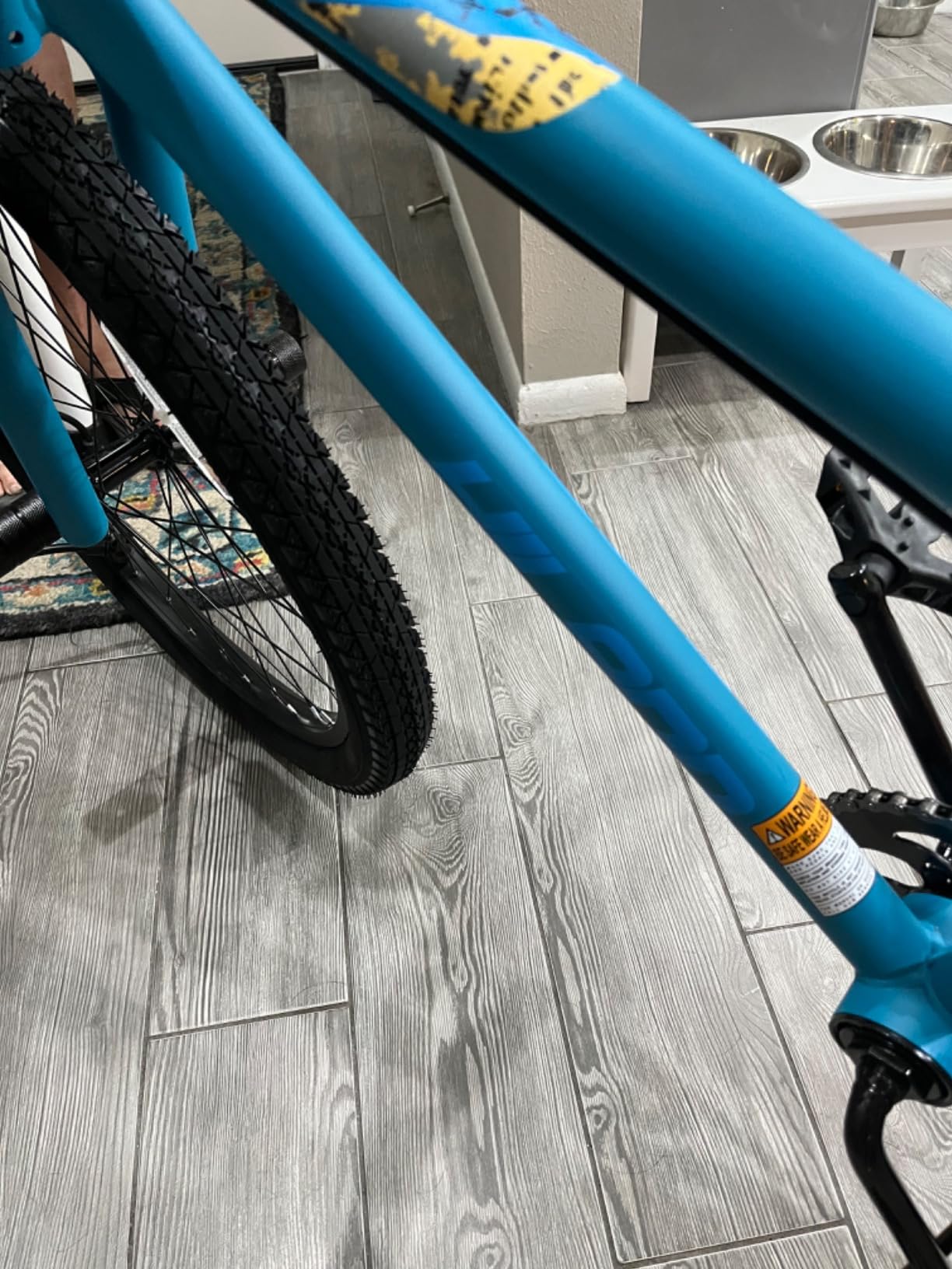 Hiland 24 26 inch BMX Bike for for Teen Bike and Adult Bikes, Beginner-Level BMX to Advanced Riders with 2 Pegs, Bicycles for Men and Women, Multiple Colors customer photo 2