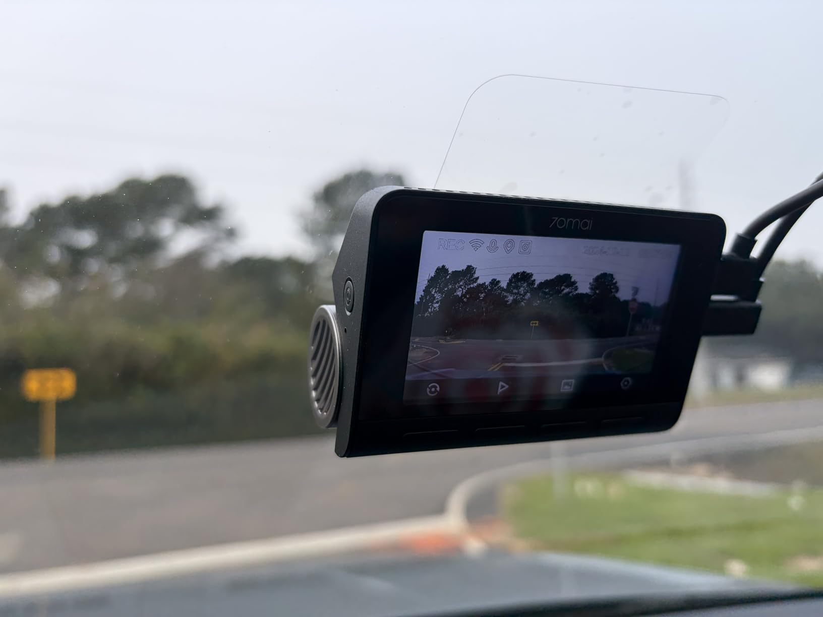 70mai 4K Dash Cam Front and Rear with STARVIS, Dashcam with 5GHz WiFi, GPS Car Camera, Super Night Vision, ADAS, 3'' IPS Screen, 24H Parking Mode, Time-Lapse, Loop Recording, Support 256GB Max (A800S) customer photo 2