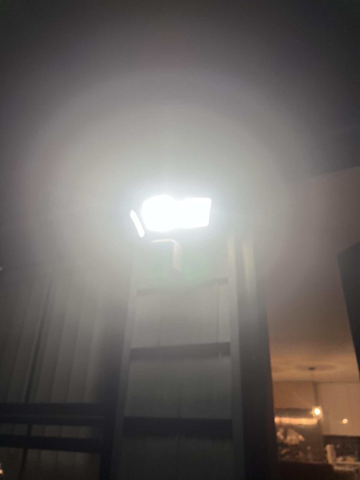 WYZE Floodlight Camera Pro, 2.5K HD Outdoor Security Camera 3000-Lumen LEDs | PCmag Editors' Choice 3000-Lumen LEDs 180° Wide View Motion Detection & Color Night Vision customer photo 1