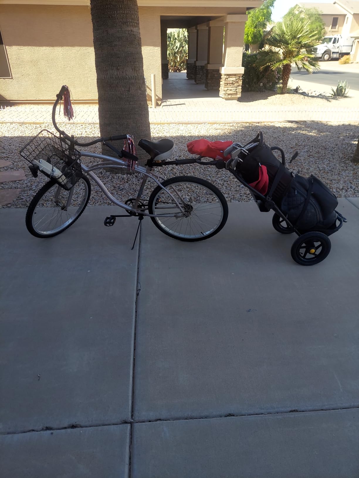 Burley Travoy | Compact Folding Cargo Bike Trailer with Upright Tow Design, Integrated Tie-Down Straps & Quick Hitch customer photo 2