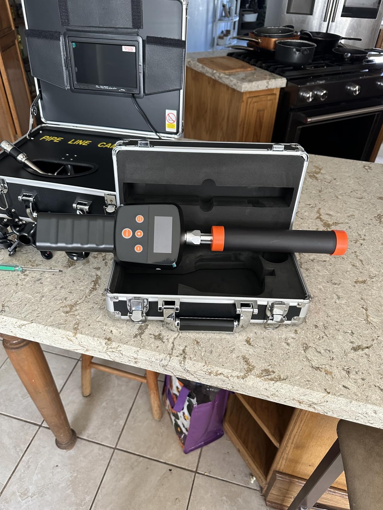 VEVOR Sewer Camera with 512Hz Locator, 100ft Inspection Camera with 7