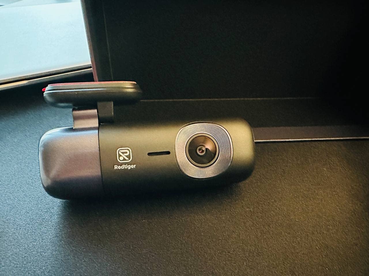 REDTIGER F9 4K Dash Cam Front and Rear 1080P, 5.8GHz WiFi & Smart App customer photo 1