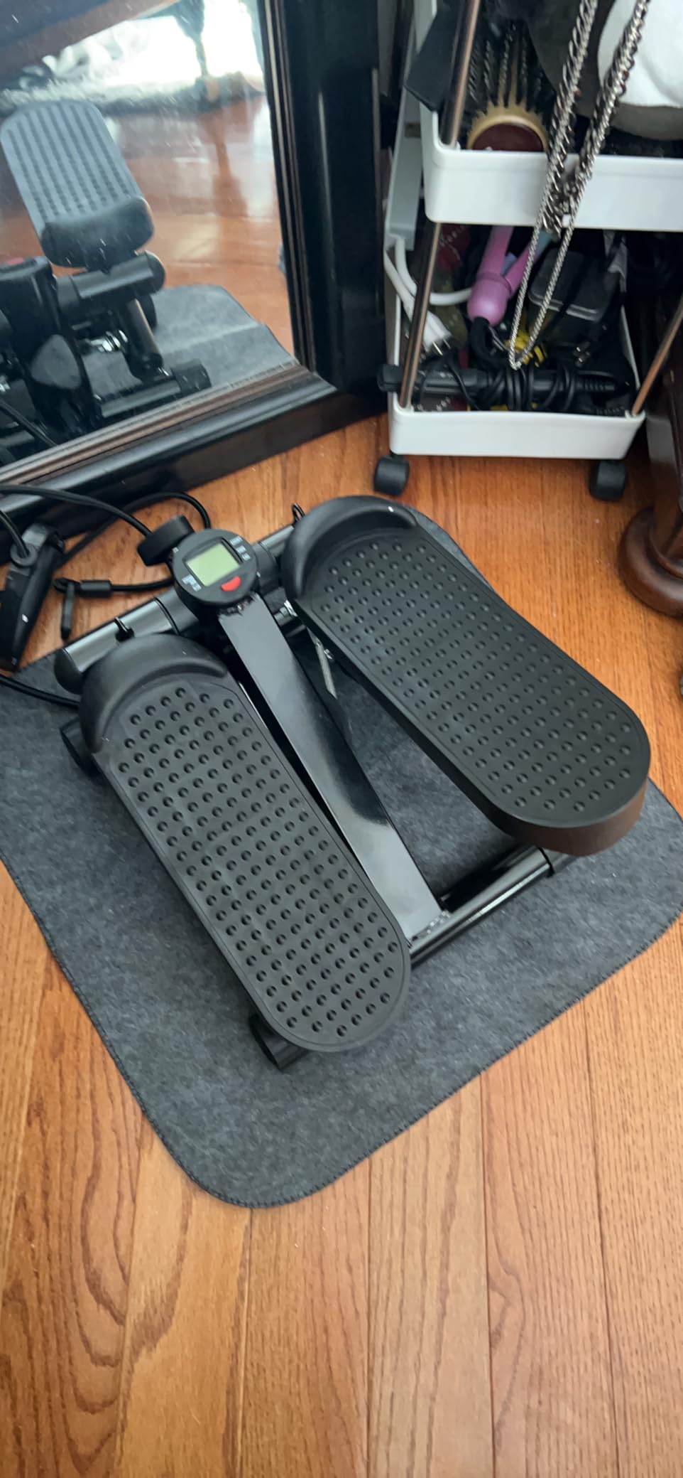 Hydraulic Fitness Stepper with LCD Monitor - Mini Stepper and Resistance Bands customer photo 2