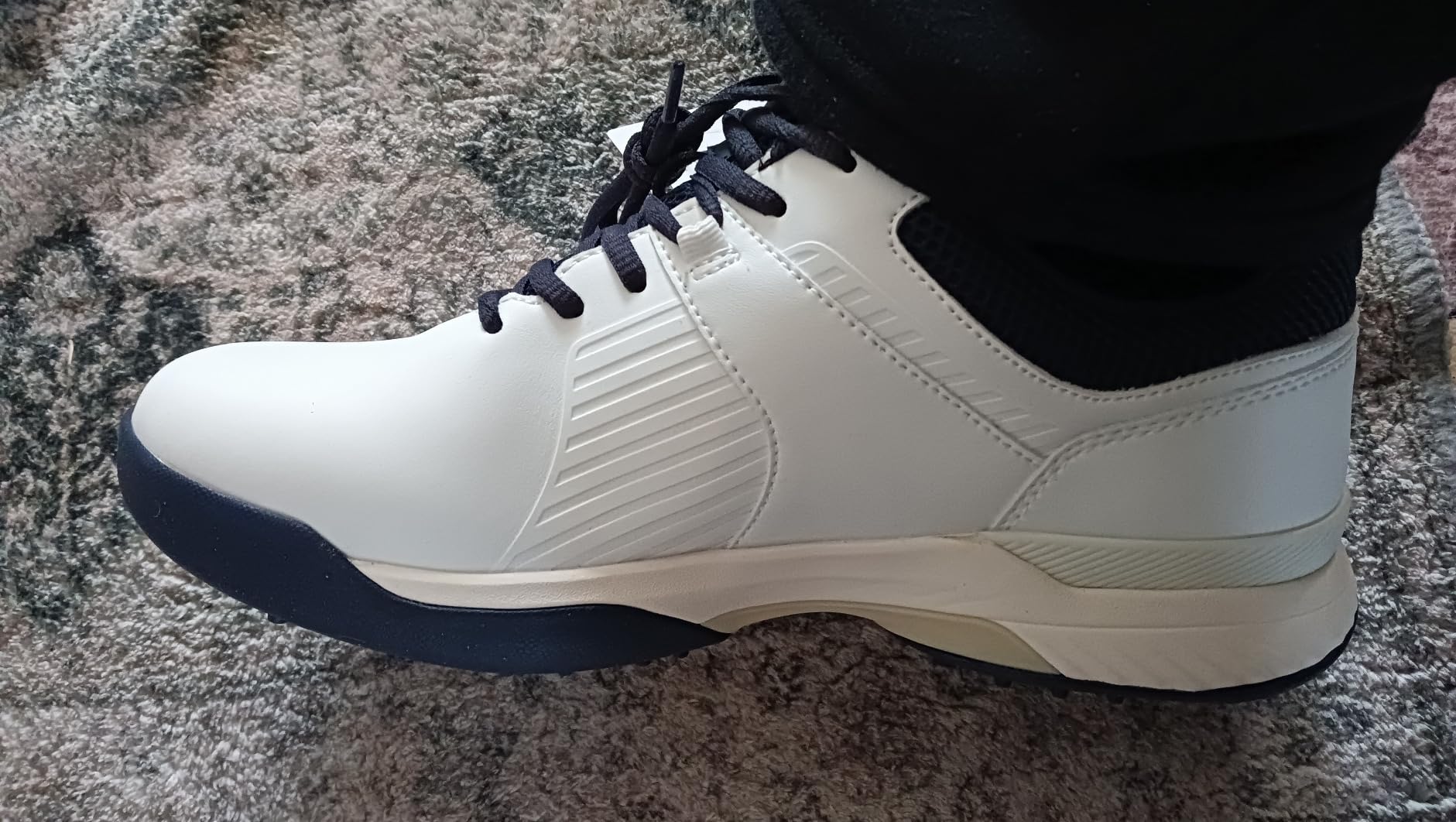 FitVille Extra Wide Men's Golf Shoes Waterproof, Professional Outdoor Spiked Golf Shoes for Men with Arch Support customer photo 1