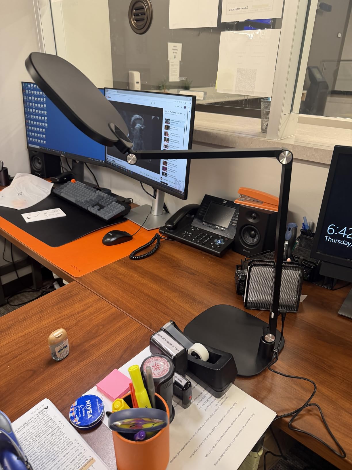 LitONES LED Desk Lamp for Home Office, Soft Edge-lit Design - Modern Style | Eye-Caring Diffused Light, Professional Computer Light for Reading, Crafts & Zoom, Dimmable with 30 Modes, Memory & Timer customer photo 1