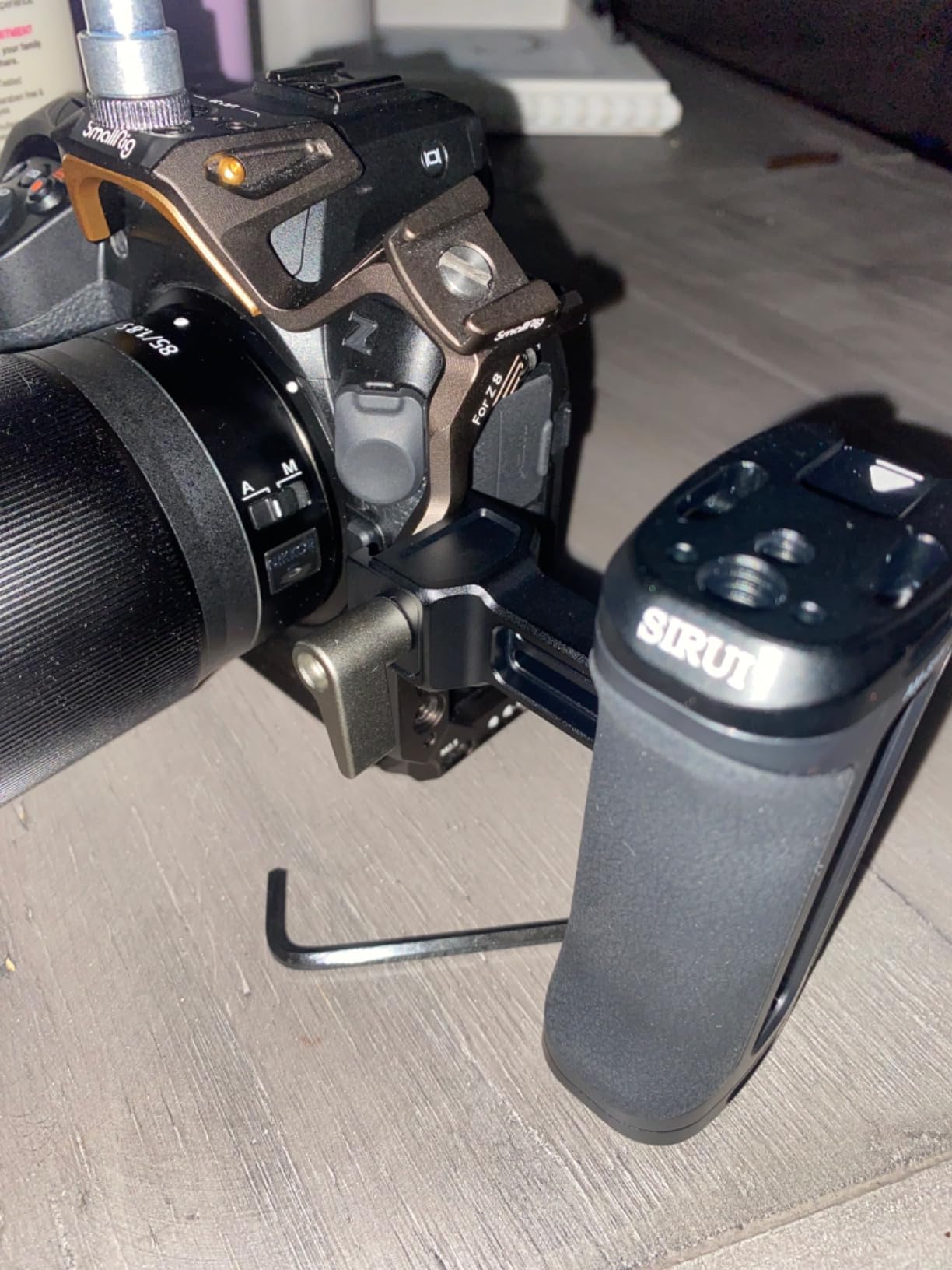 SIRUI AM-SHN Camera Cage Side Handle, ARRI NATO Mount, Cold Shoe customer photo 2