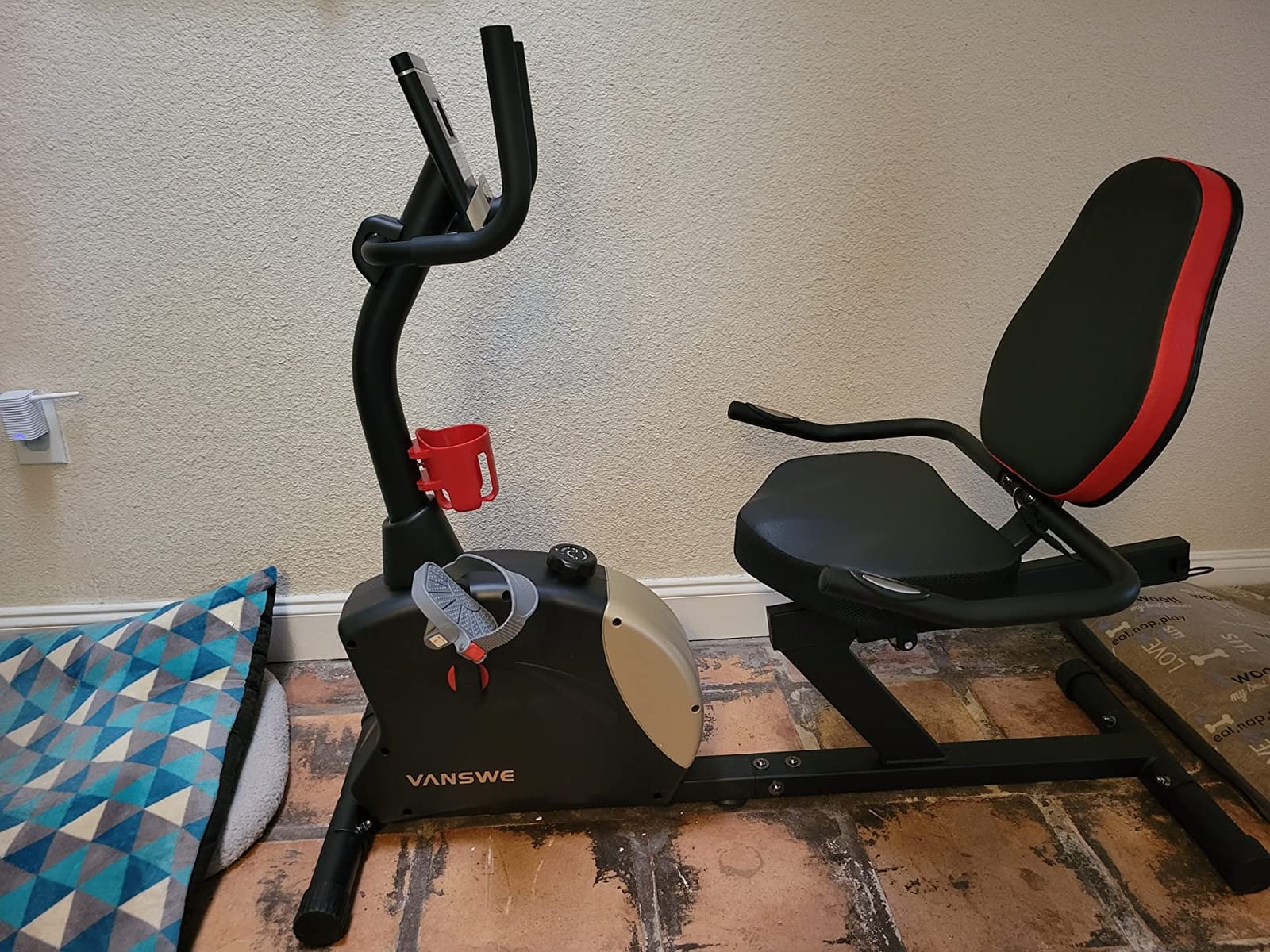VANSWE Recumbent Exercise Bike for Home Seniors Light Commercial customer photo 1