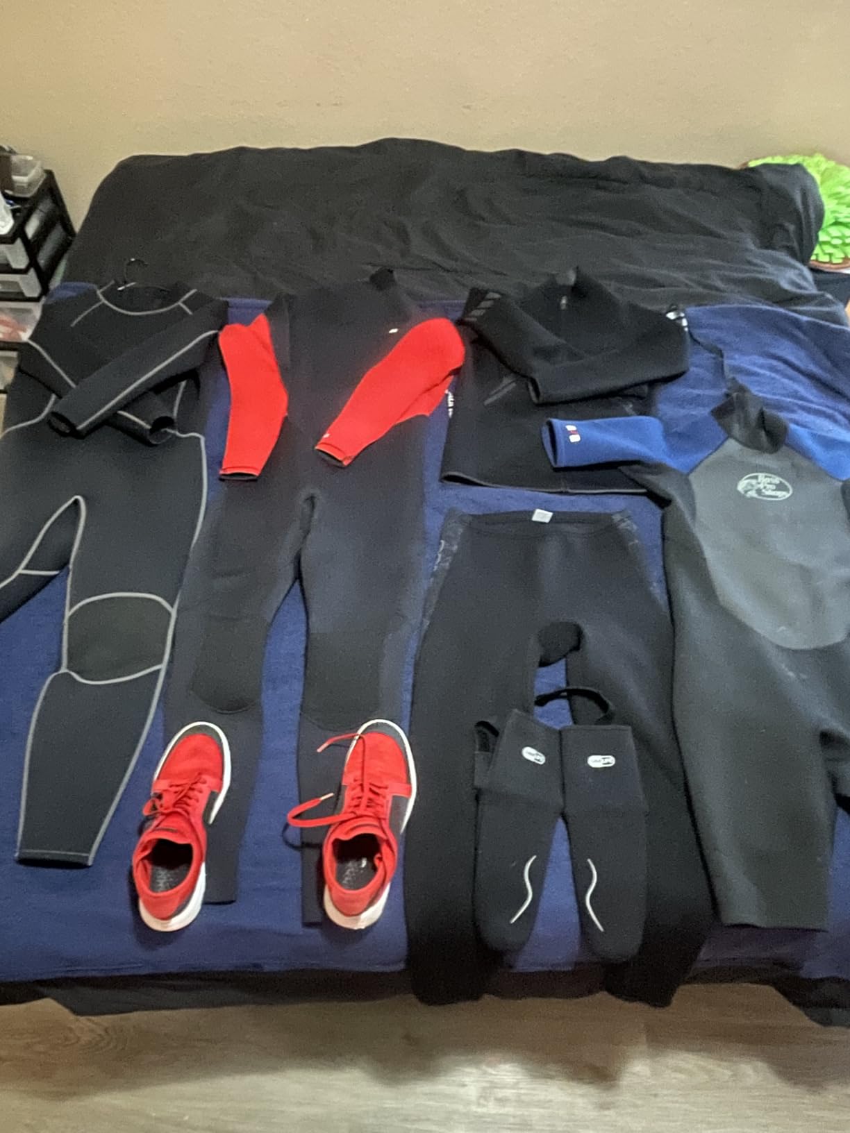 Mens 5mm Full Wetsuit Ultra-Stretch Neoprene Surfing Diving Suit customer photo 1