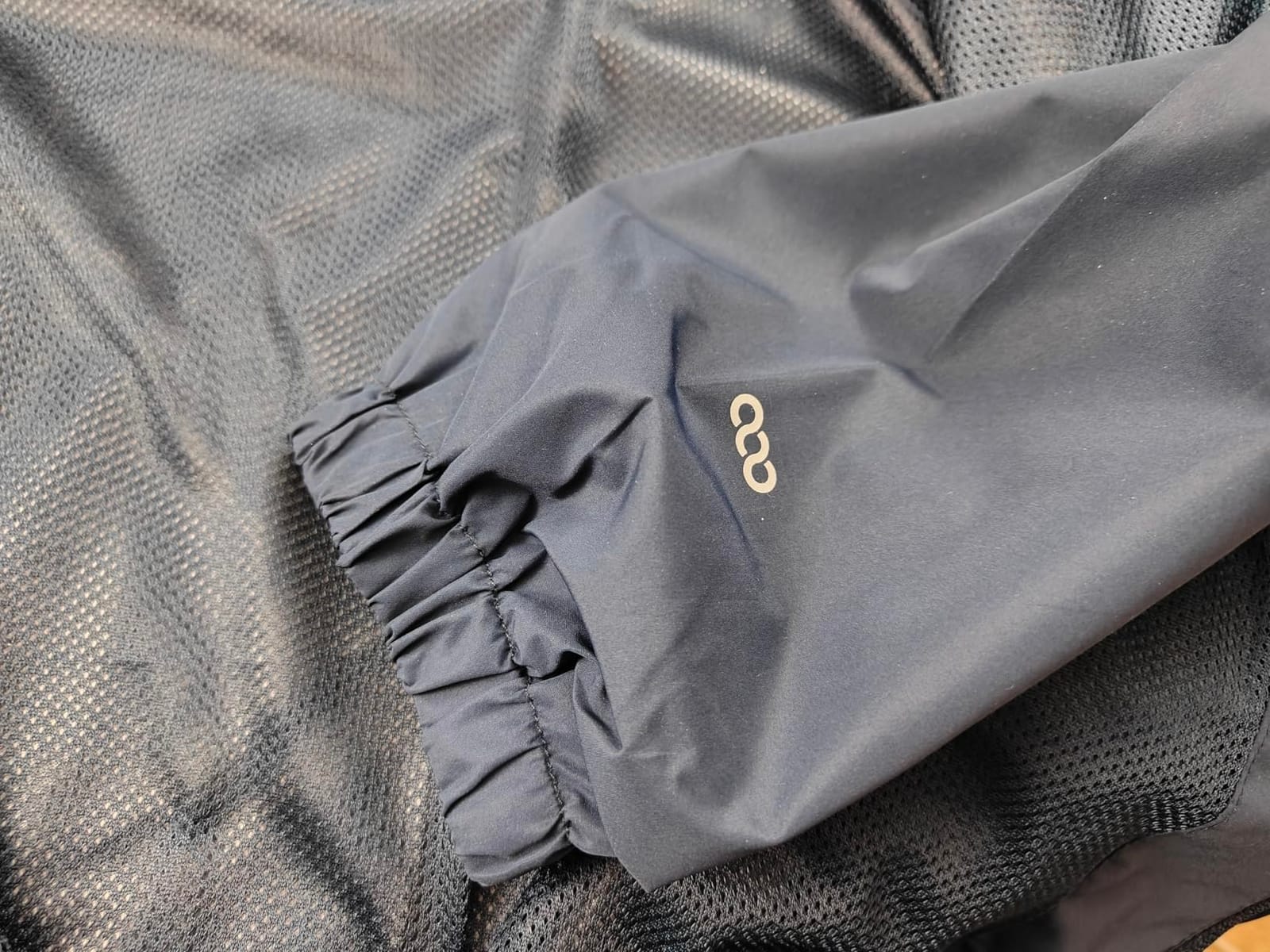 33,000ft Men's Waterproof Rain Jacket Packable Lightweight Hood Rain Shell customer photo 2